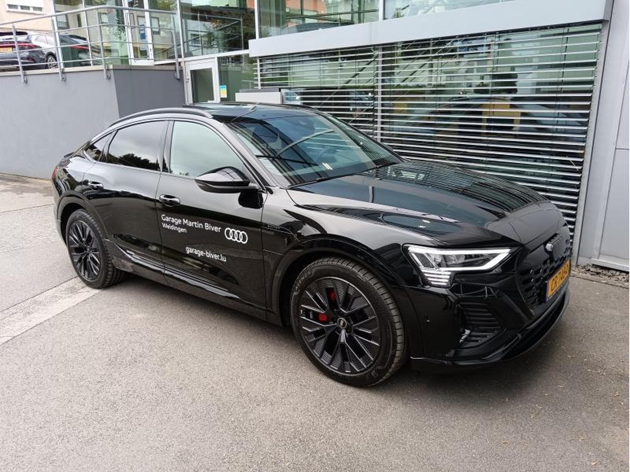 Audi Q8 Sportback S-line 50 quattro (2025) - Photo 5