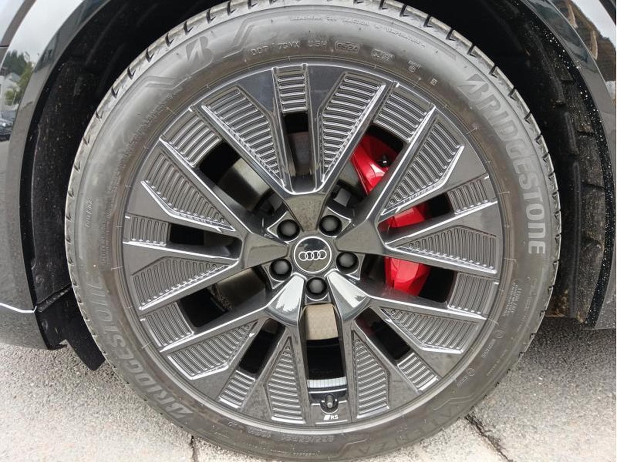 Audi Q8 Sportback S-line 50 quattro (2025) - Photo 7