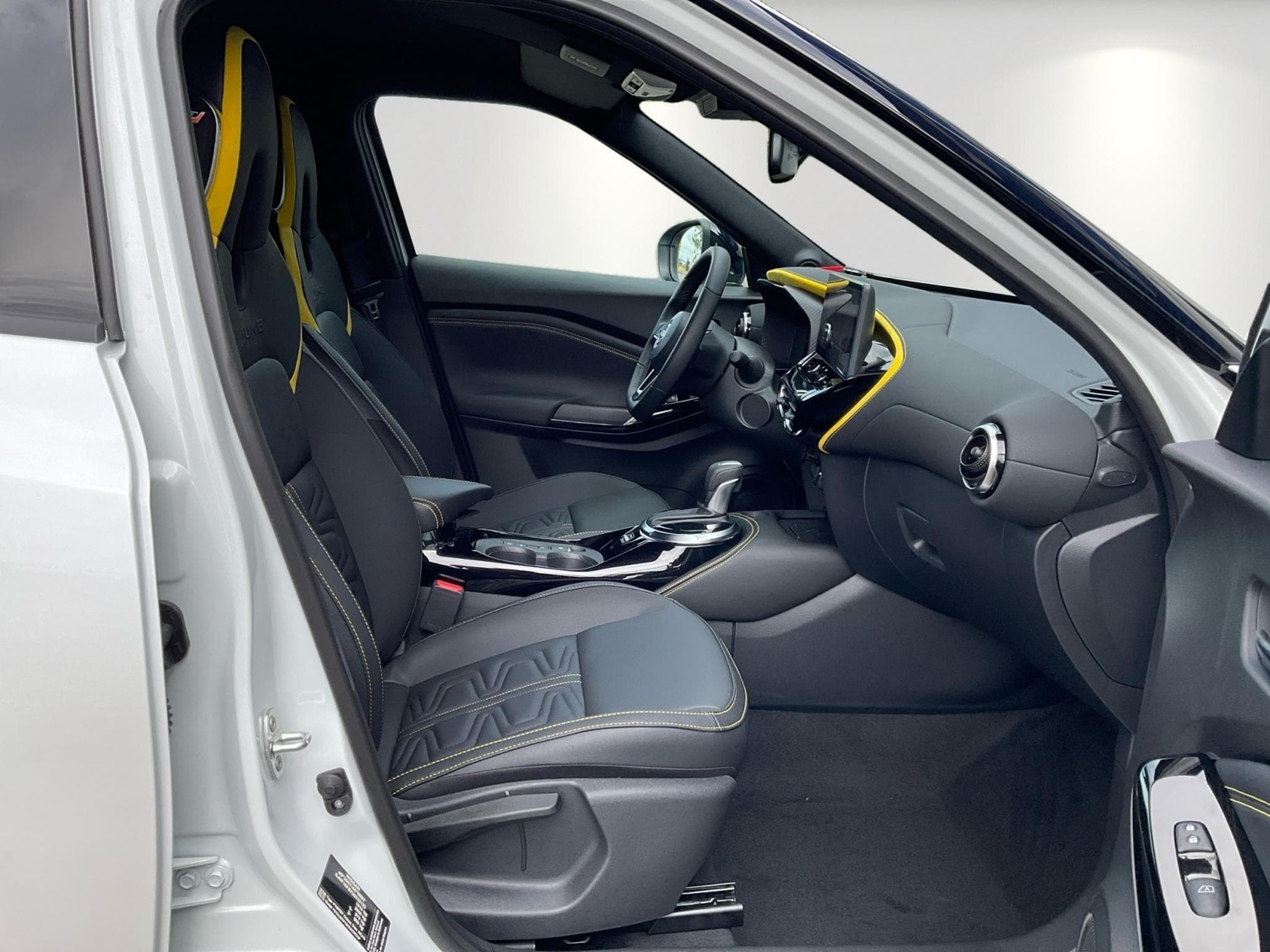 Nissan Juke Hybrid N-Sport ABS Fahrerairbag ESP ZV (2025) - Photo 15