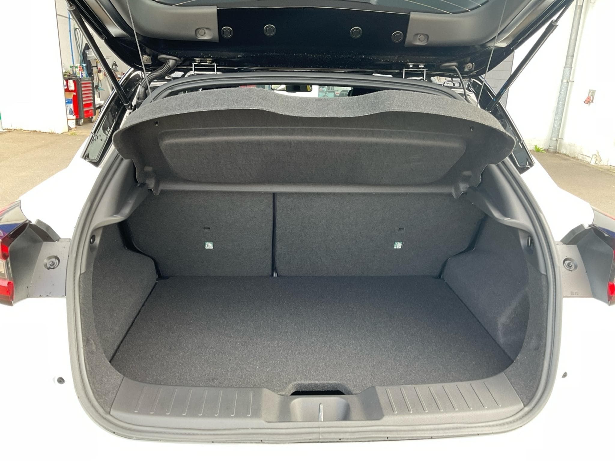 Nissan Juke Hybrid N-Sport ABS Fahrerairbag ESP ZV (2025) - Photo 6