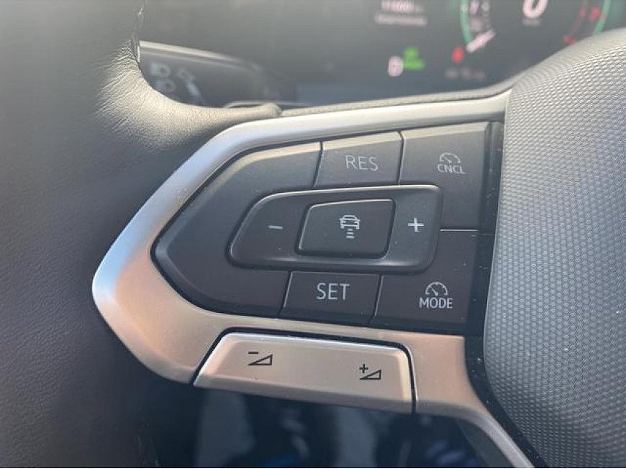 VW Golf (2025) - Photo 15
