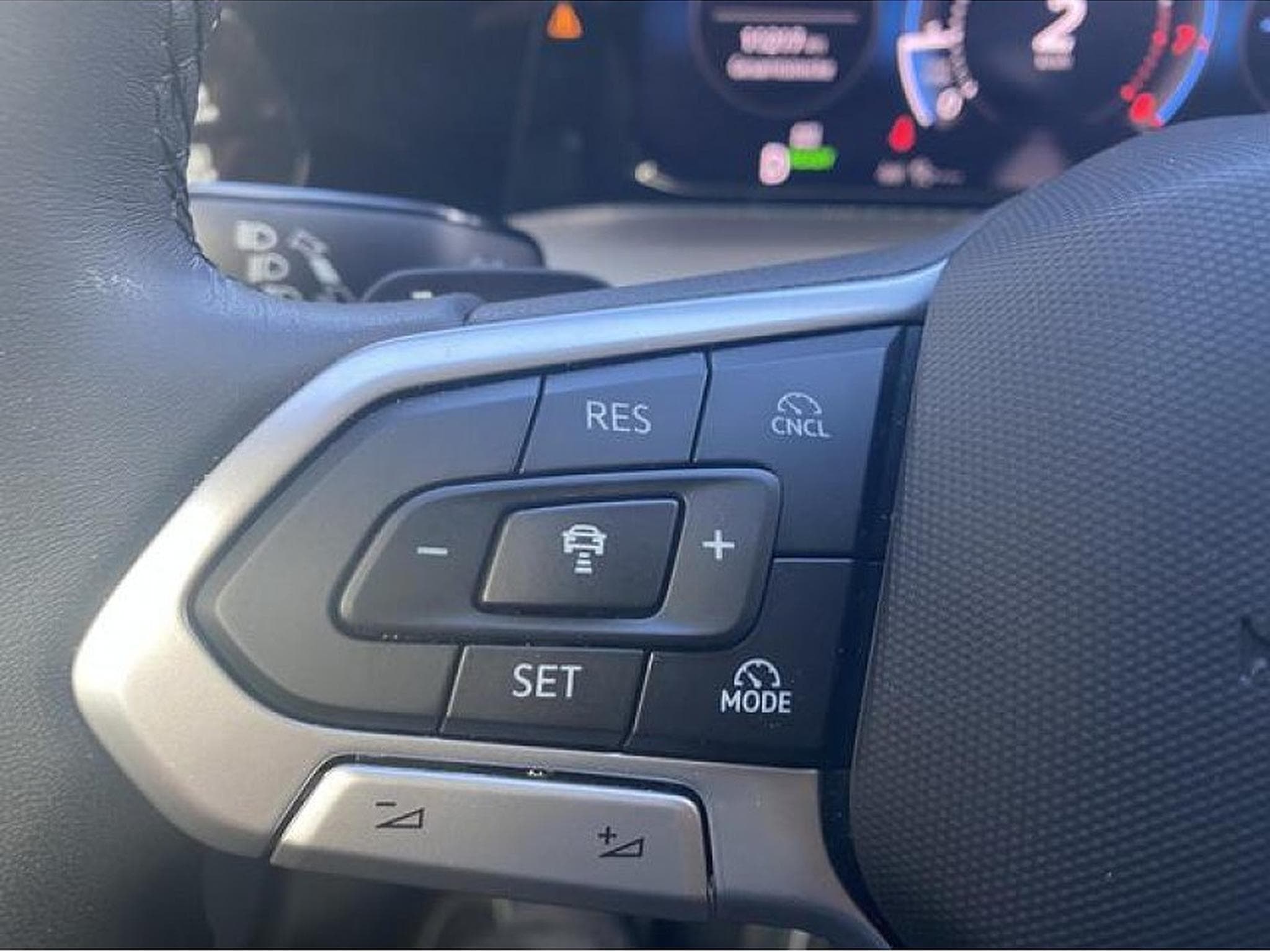 VW Golf (2025) - Photo 11