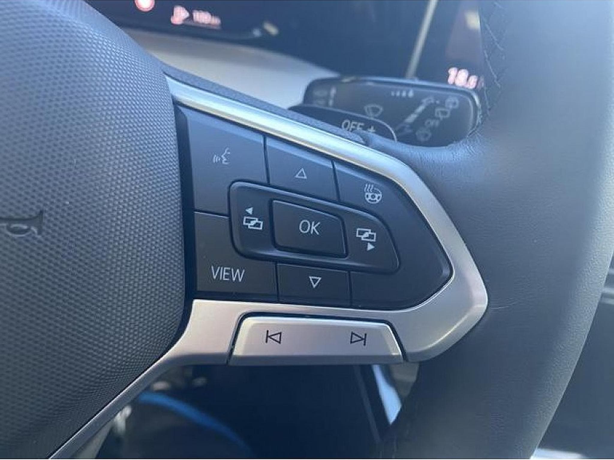 VW Golf (2025) - Photo 12