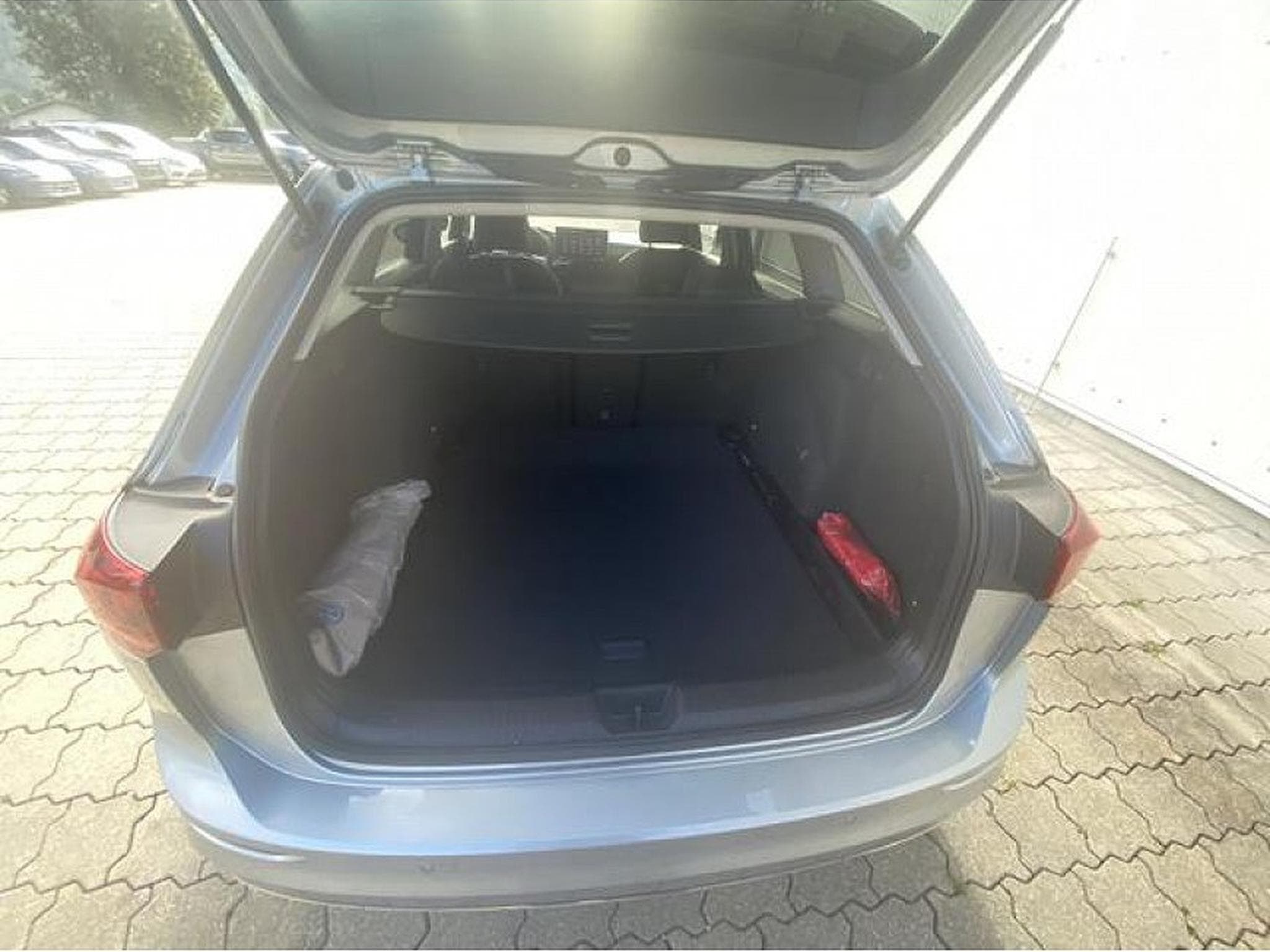 VW Golf (2025) - Photo 22