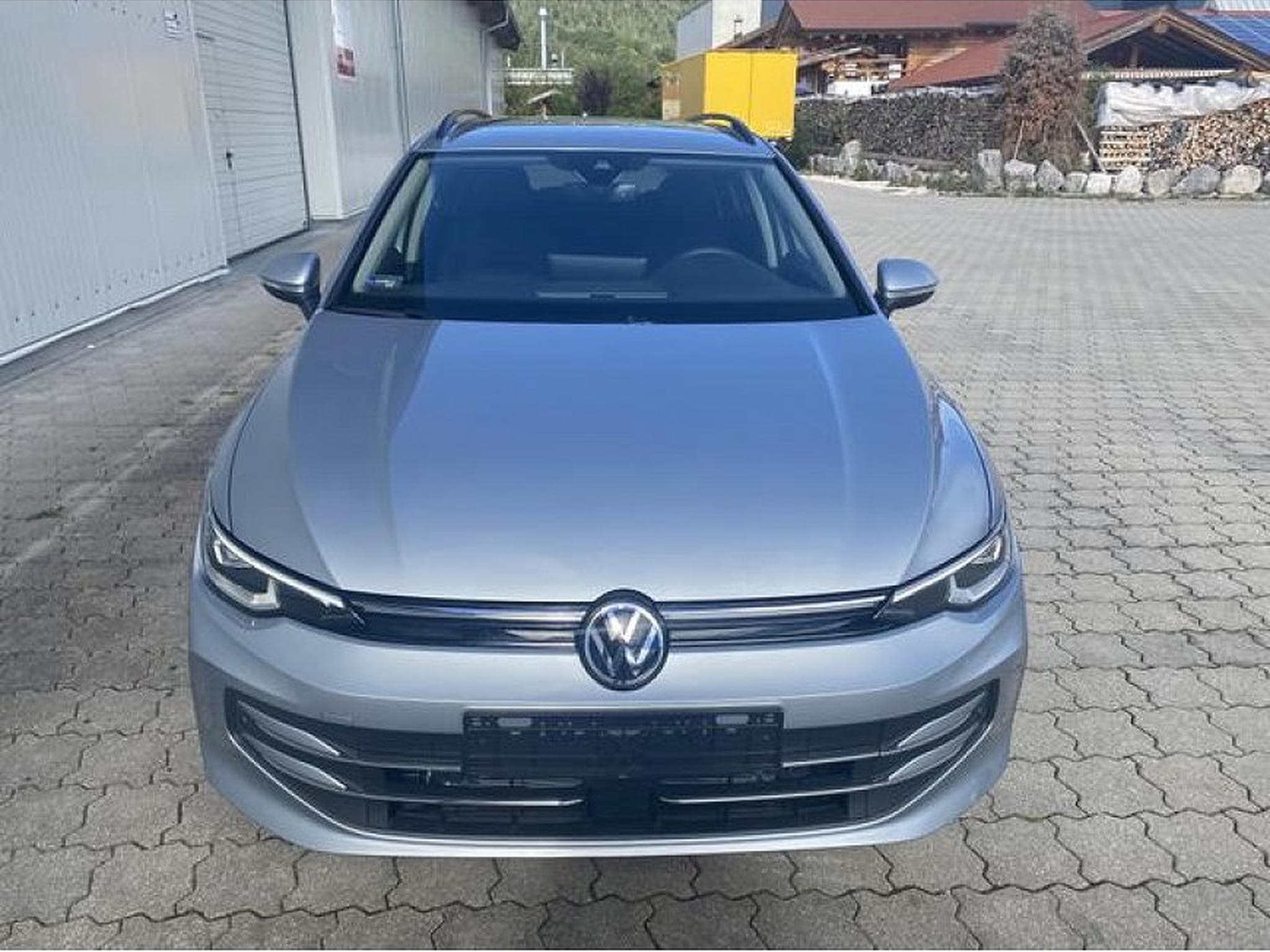 VW Golf (2025) - Photo 6