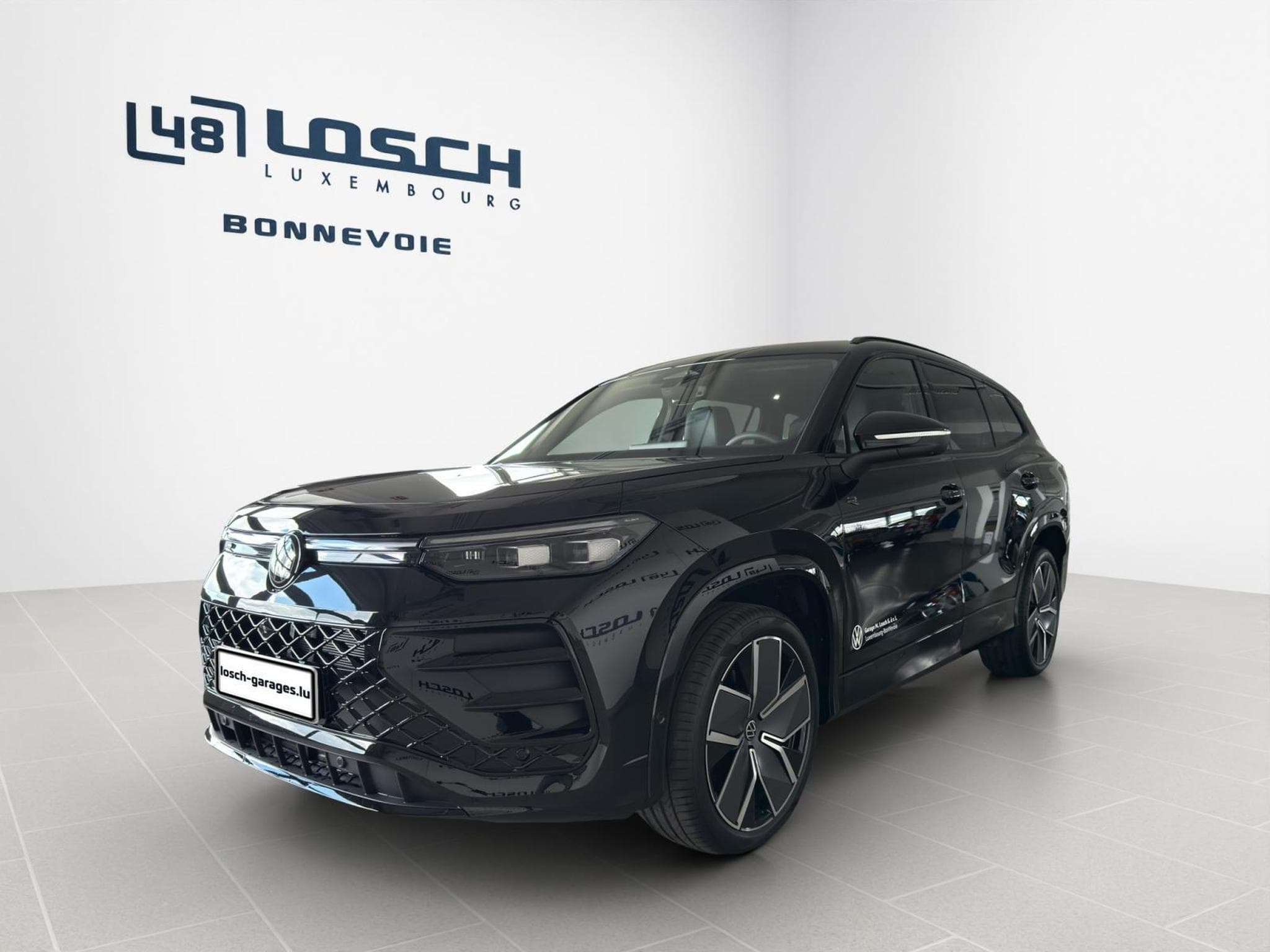 VW Tayron R-LINE (2025) - Photo 1