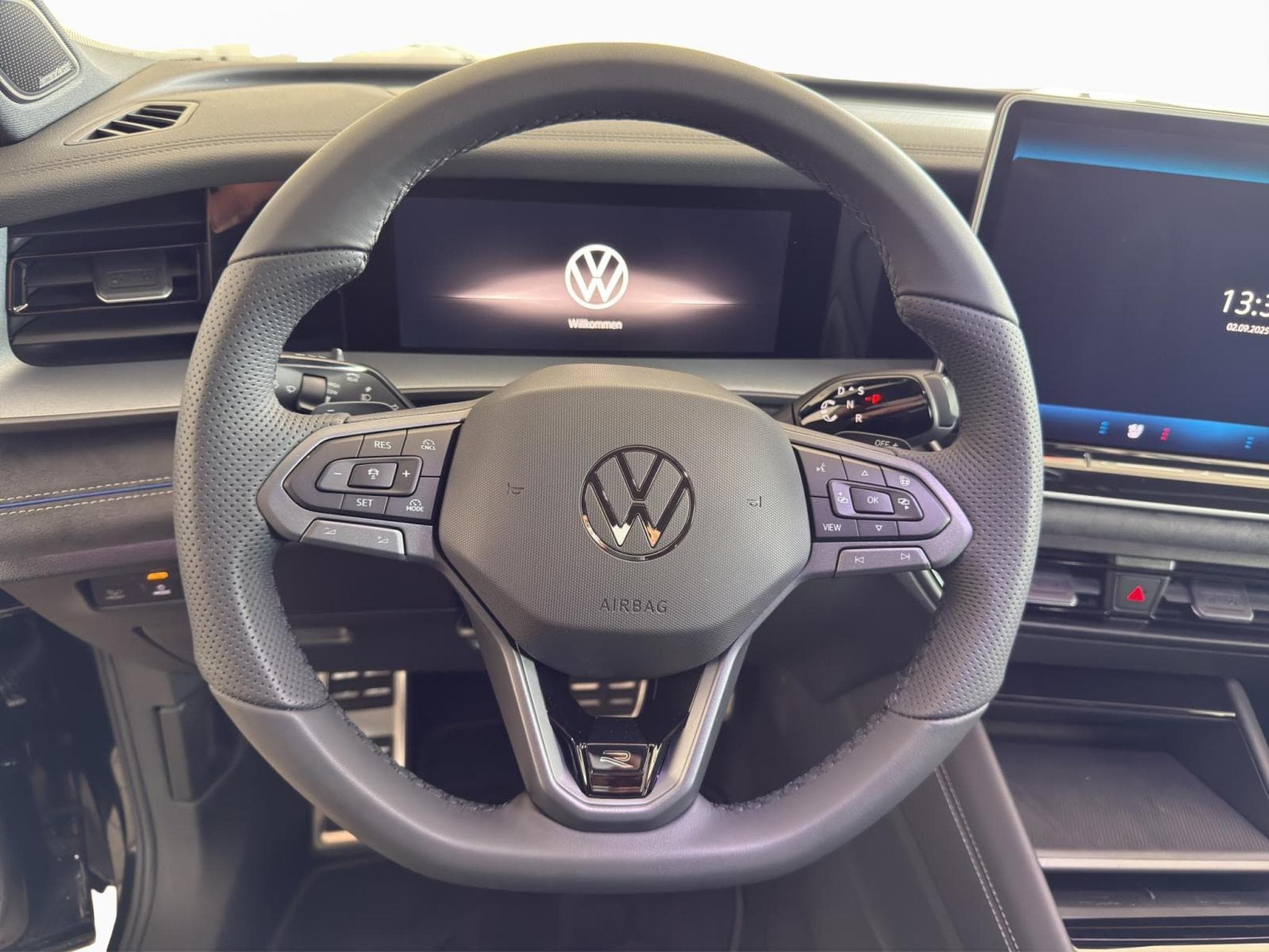 VW Tayron R-LINE (2025) - Photo 10