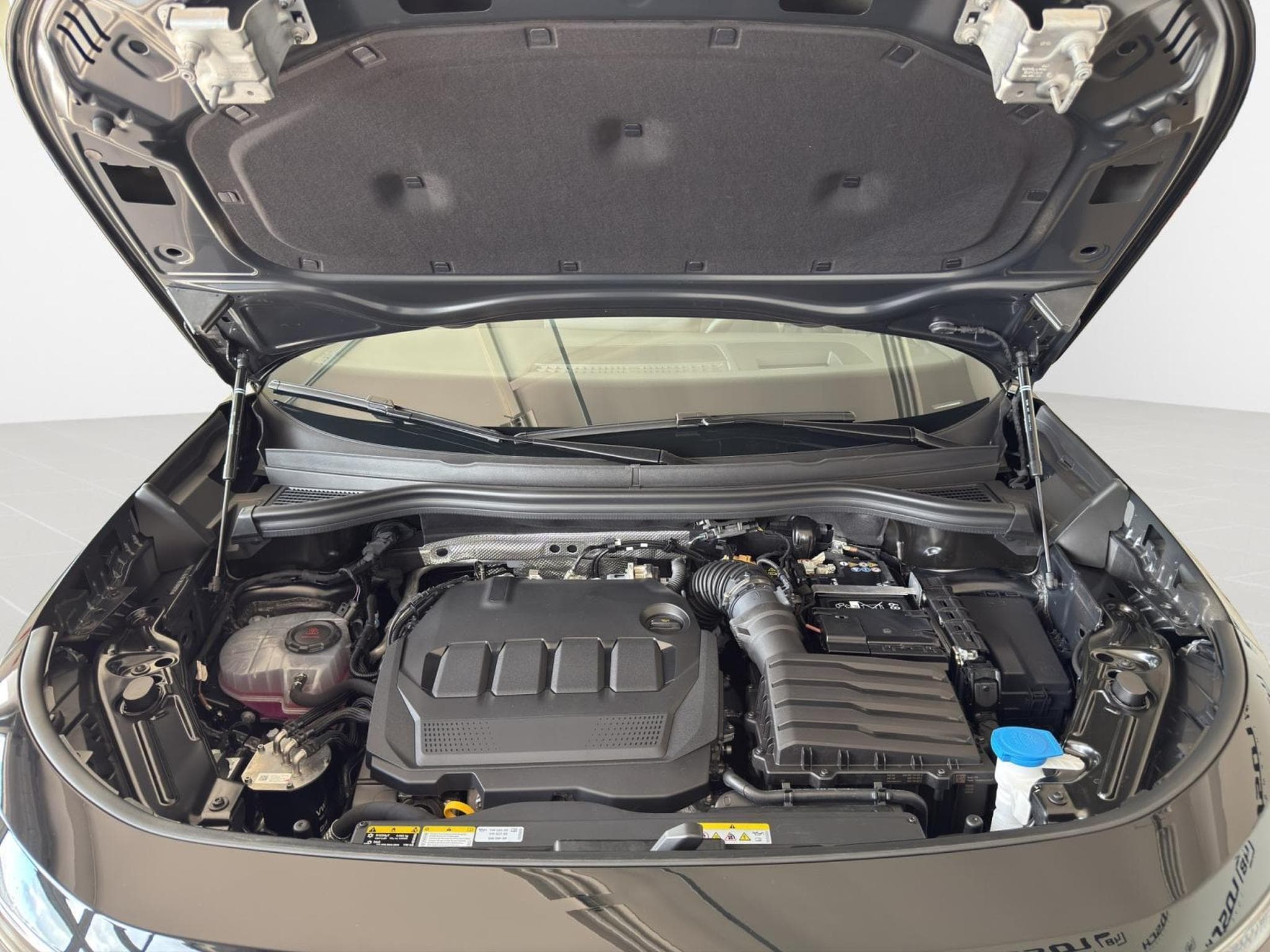 VW Tayron R-LINE (2025) - Photo 18