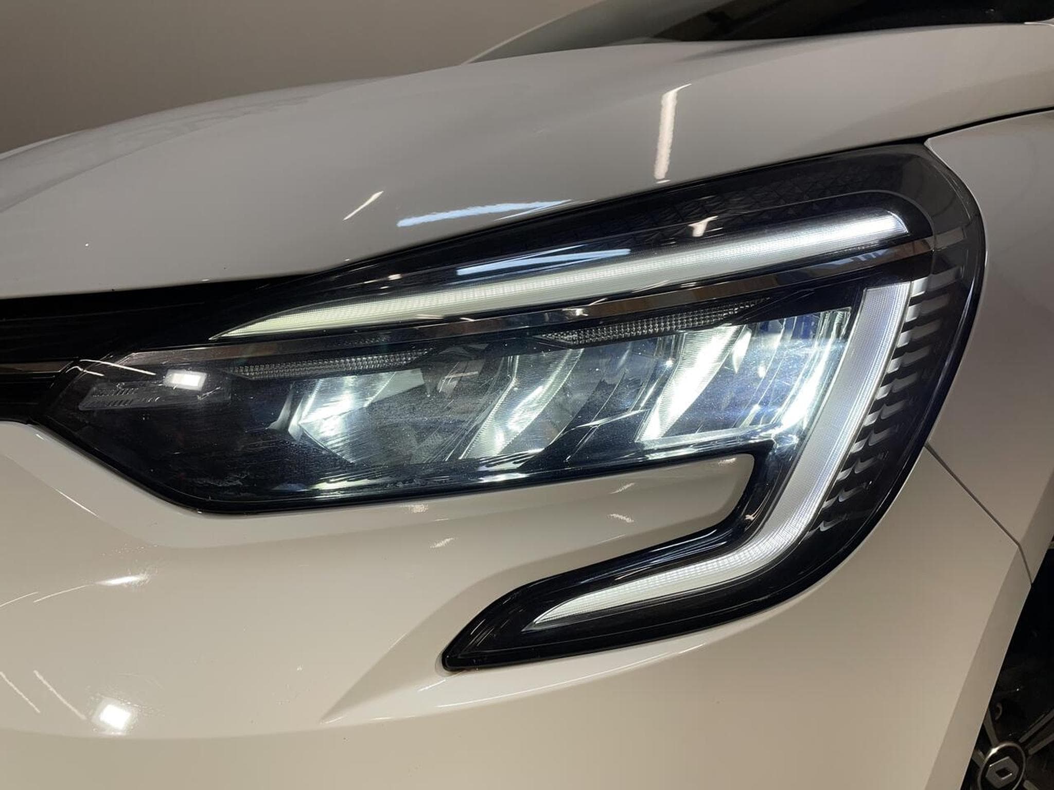 Renault Clio V 1.5 BLUEDCI 100 LIMITED GPS BLUETOOTH (2021) - Foto 13