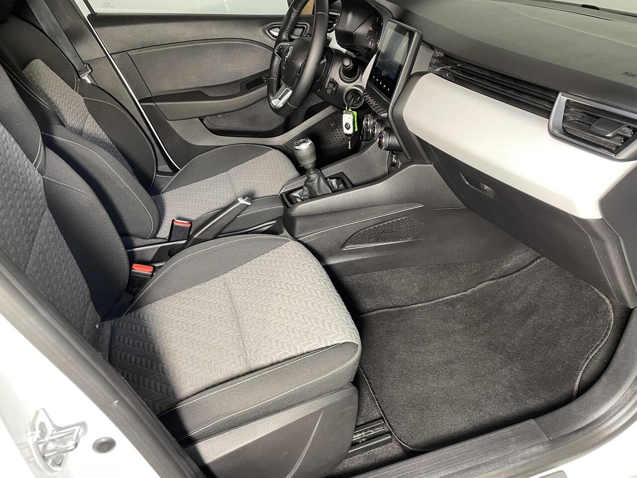 Renault Clio V 1.5 BLUEDCI 100 LIMITED GPS BLUETOOTH (2021) - Foto 8