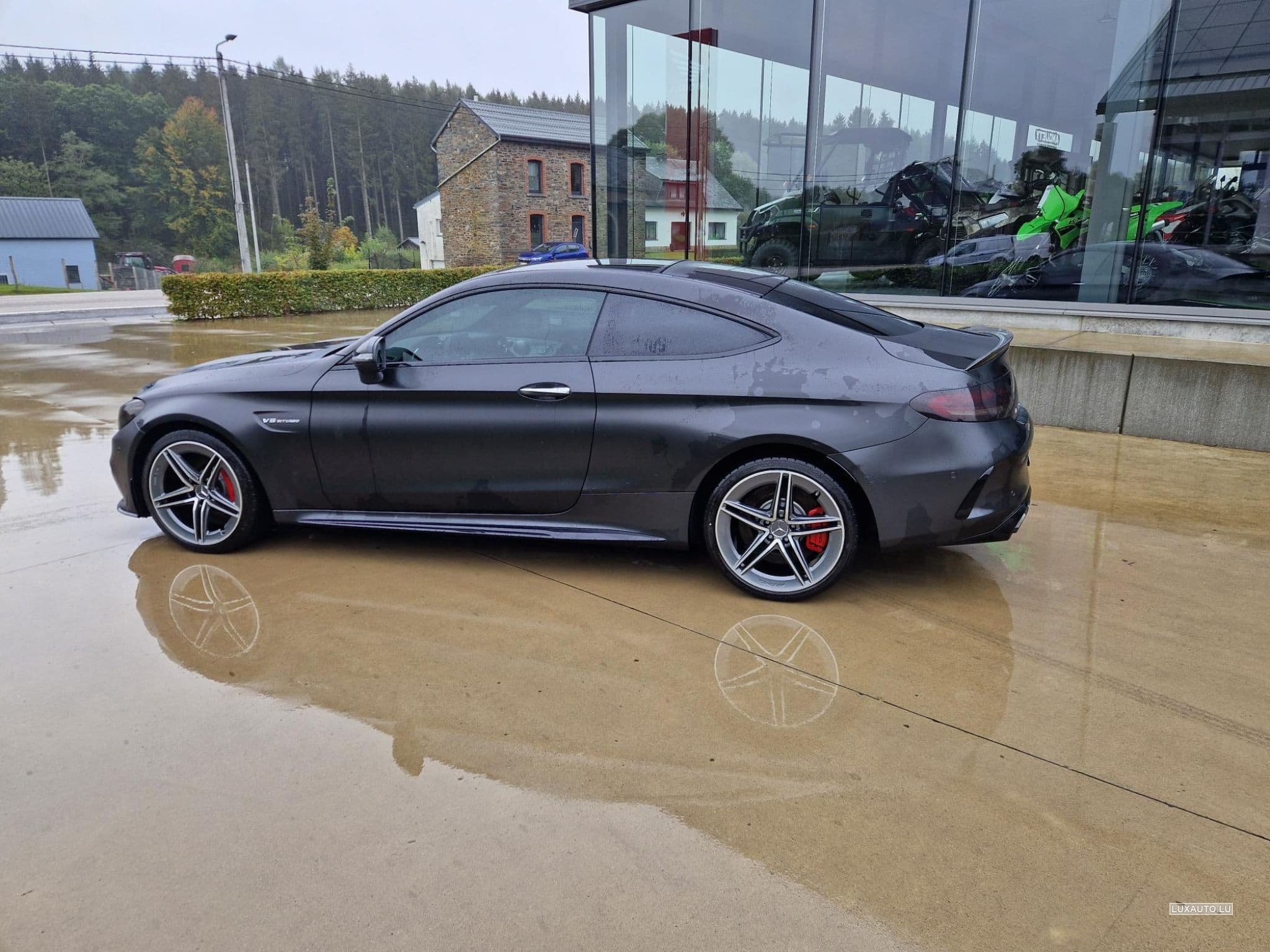 Mercedes C 63 AMG AMG (2023) - Photo 2