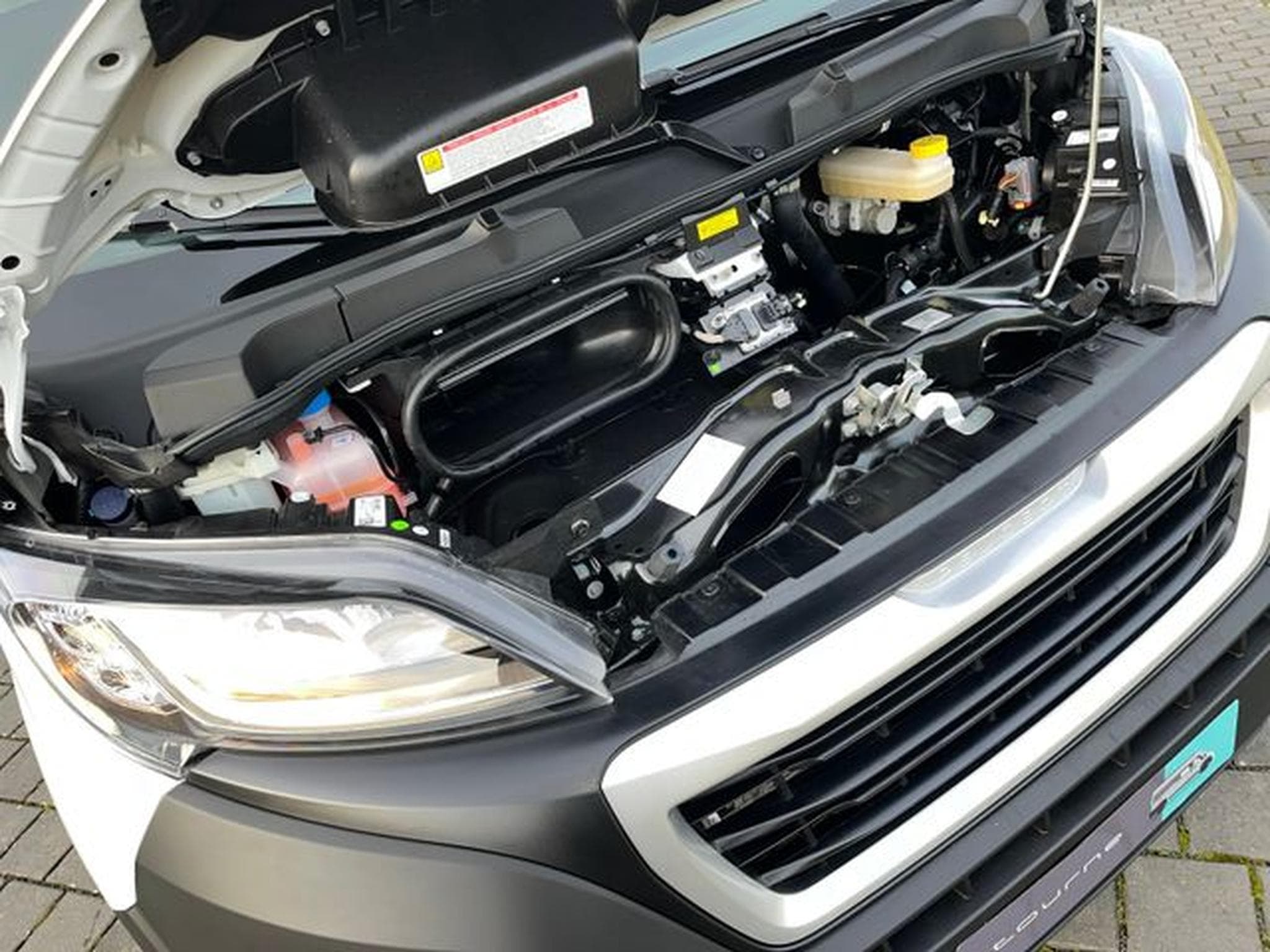 Peugeot Boxer Boxer Comfort , 335 , L3H2 , 2.2l Diesel , 165PS (2024) - Photo 15