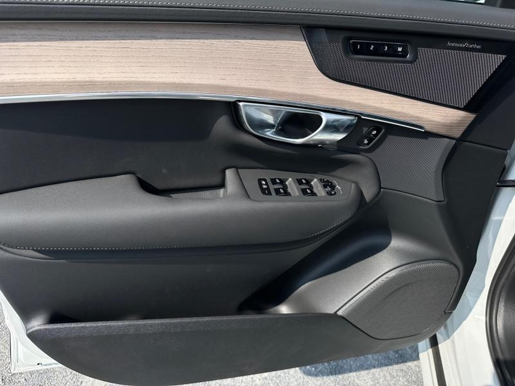 Volvo XC90 T8 Plus Dark / Hybride (2025) - Foto 20