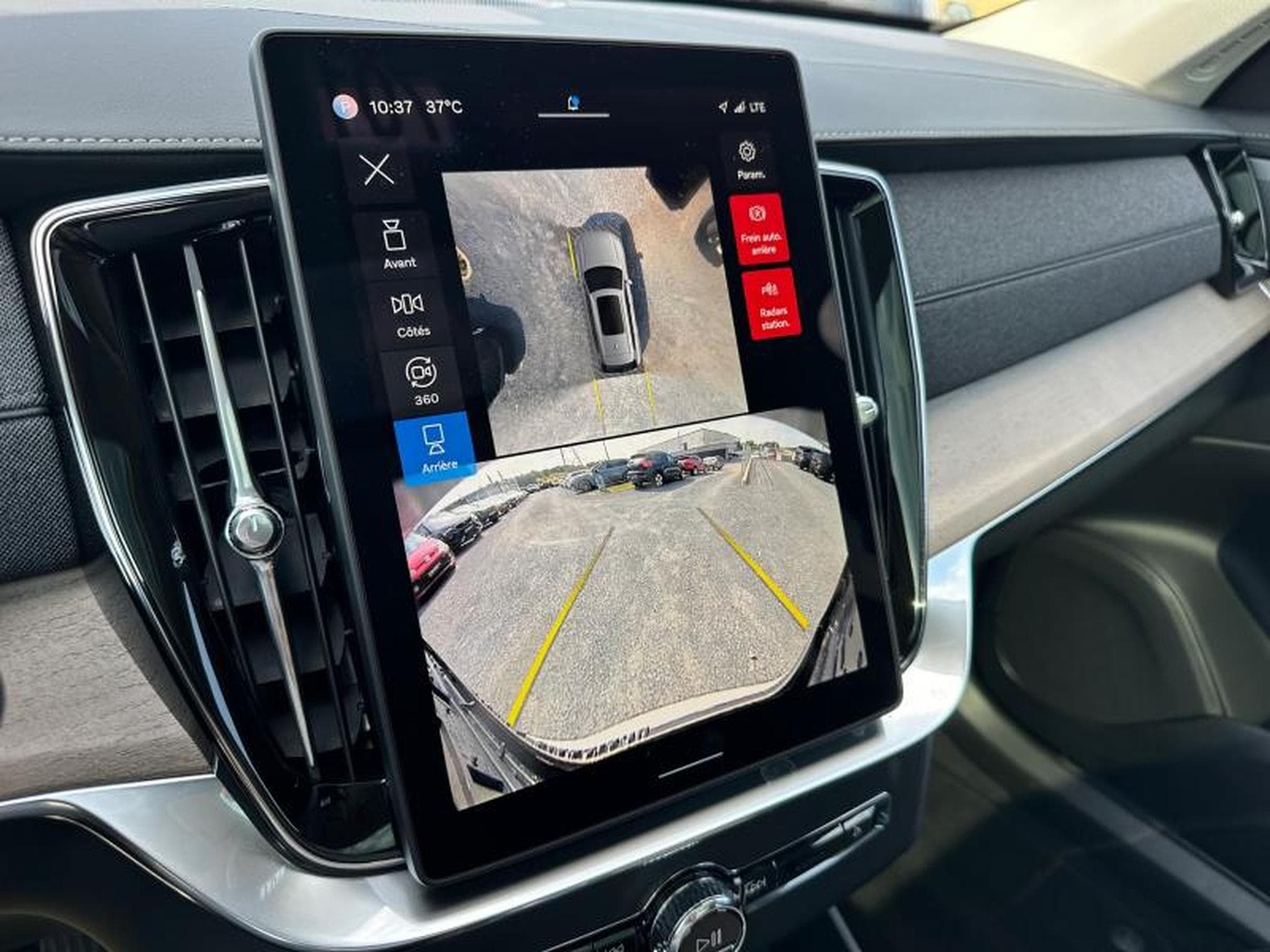 Volvo XC90 T8 Plus Dark / Hybride (2025) - Foto 38