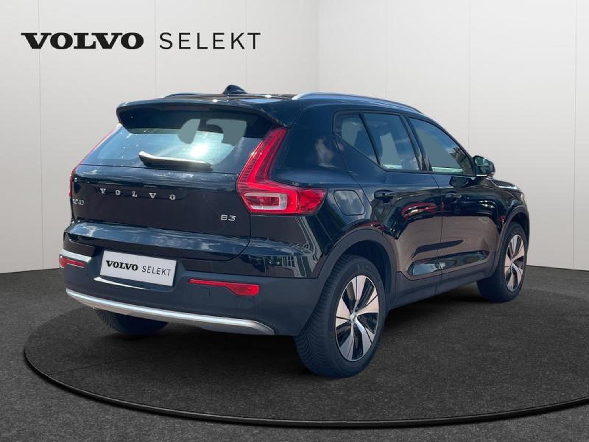 Volvo XC40 B3 Core / Essence (2024) - Photo 17