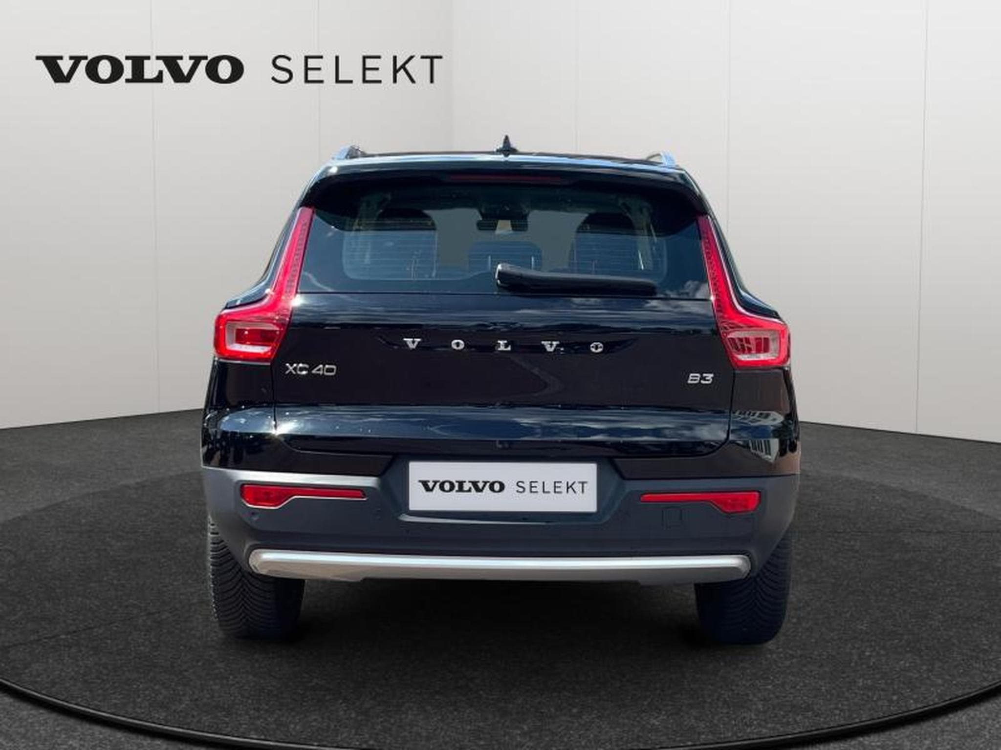 Volvo XC40 B3 Core / Essence (2024) - Photo 35