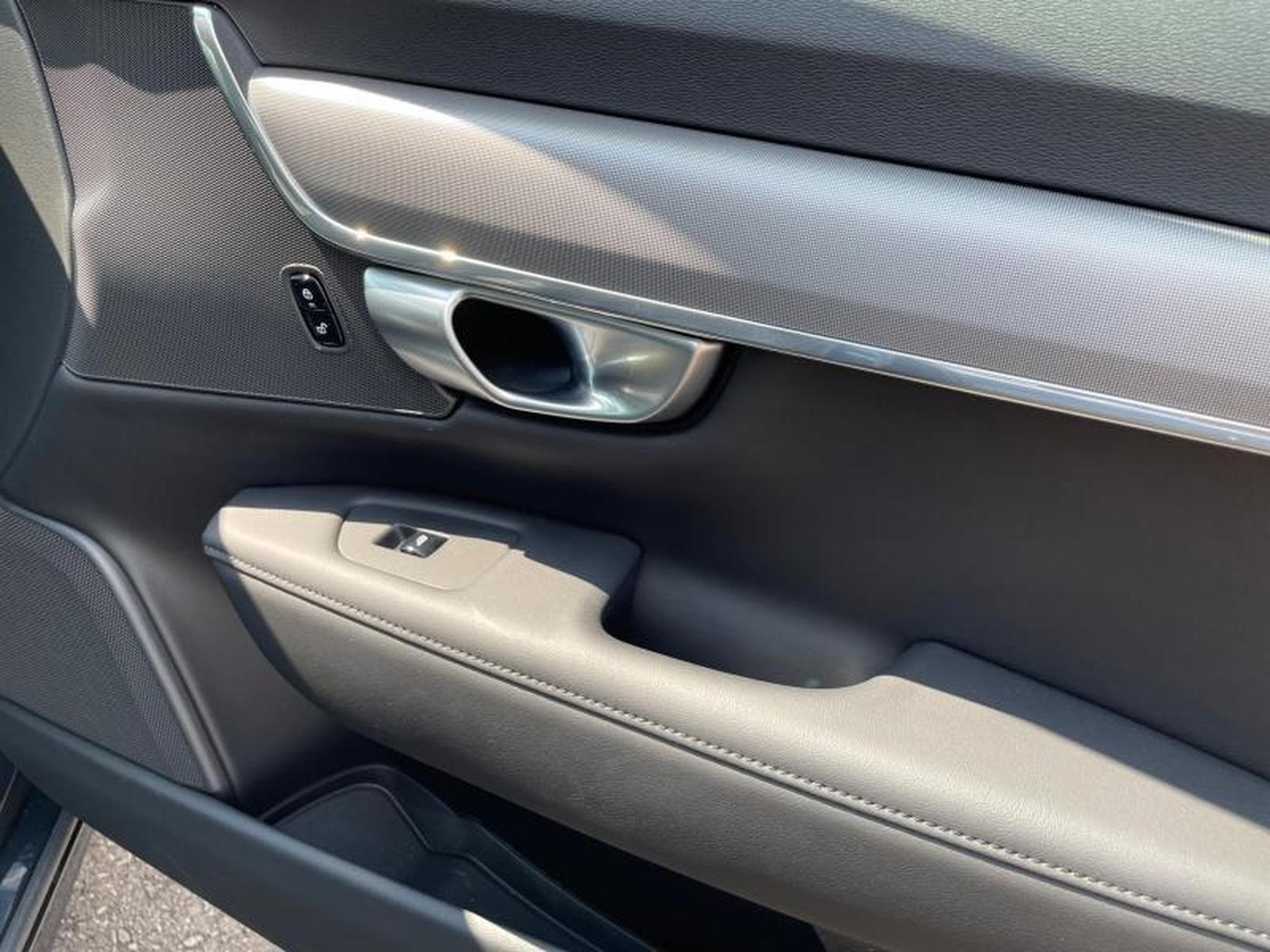 Volvo V90 Core Bright Recharge T6 AWD pl (2024) - Photo 15