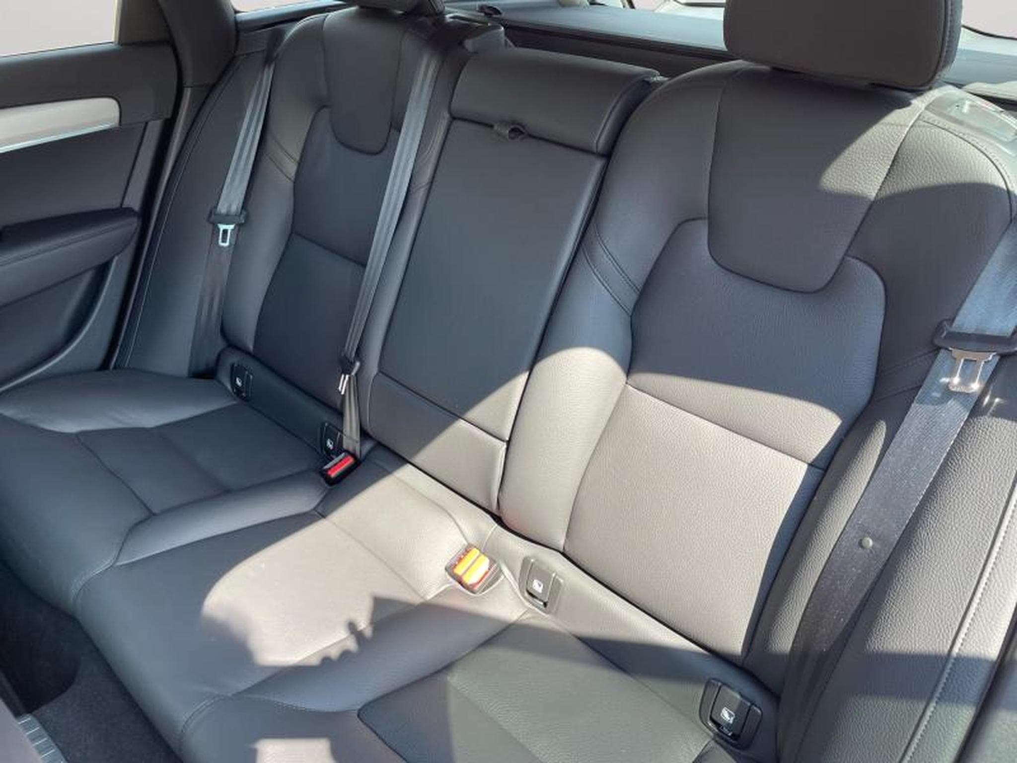 Volvo V90 Core Bright Recharge T6 AWD pl (2024) - Photo 24