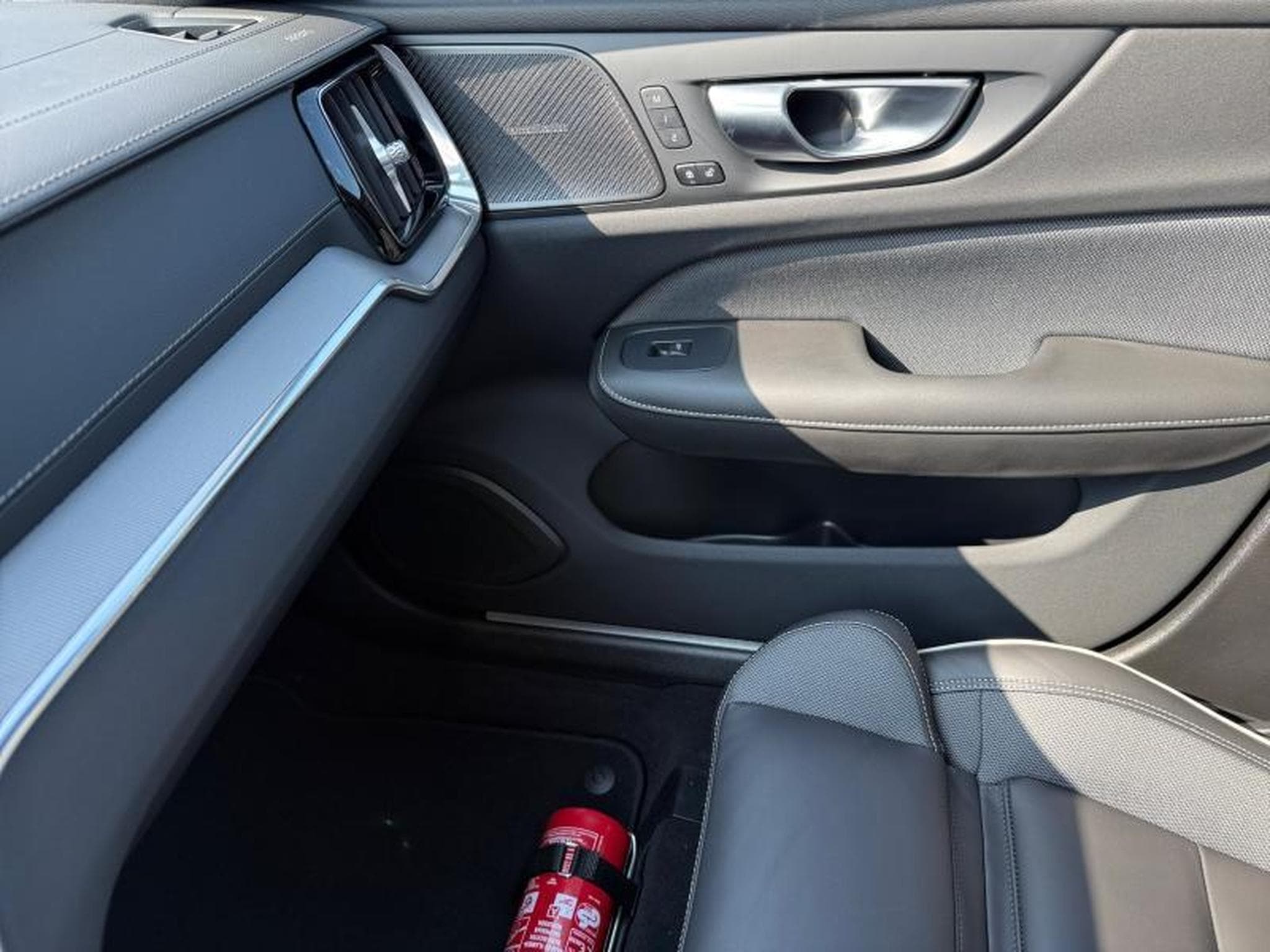 Volvo S60 T8 Ultimate / Hybride (2025) - Foto 21