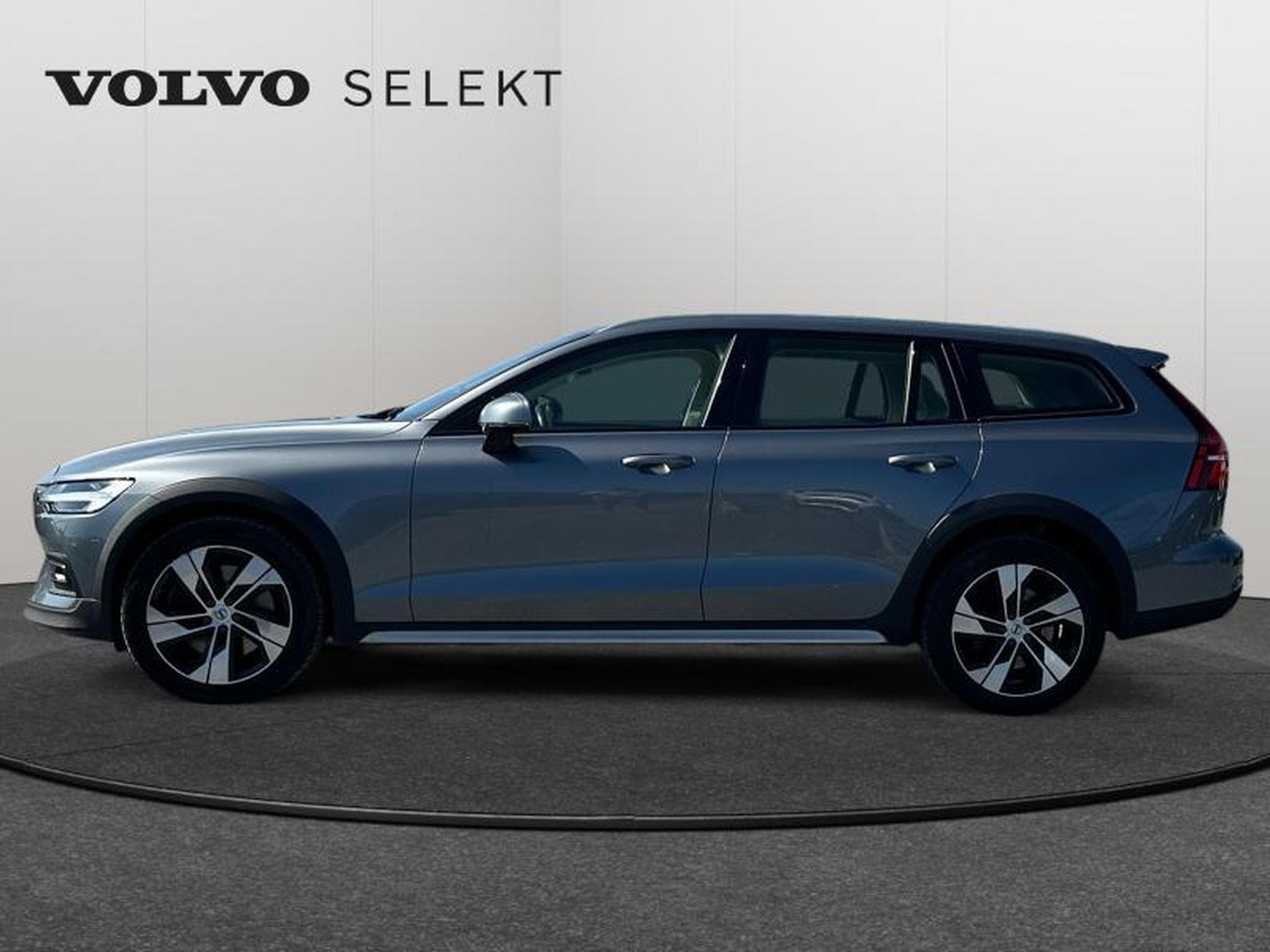 Volvo V60 B5 Momentum / Essence (2021) - Foto 5