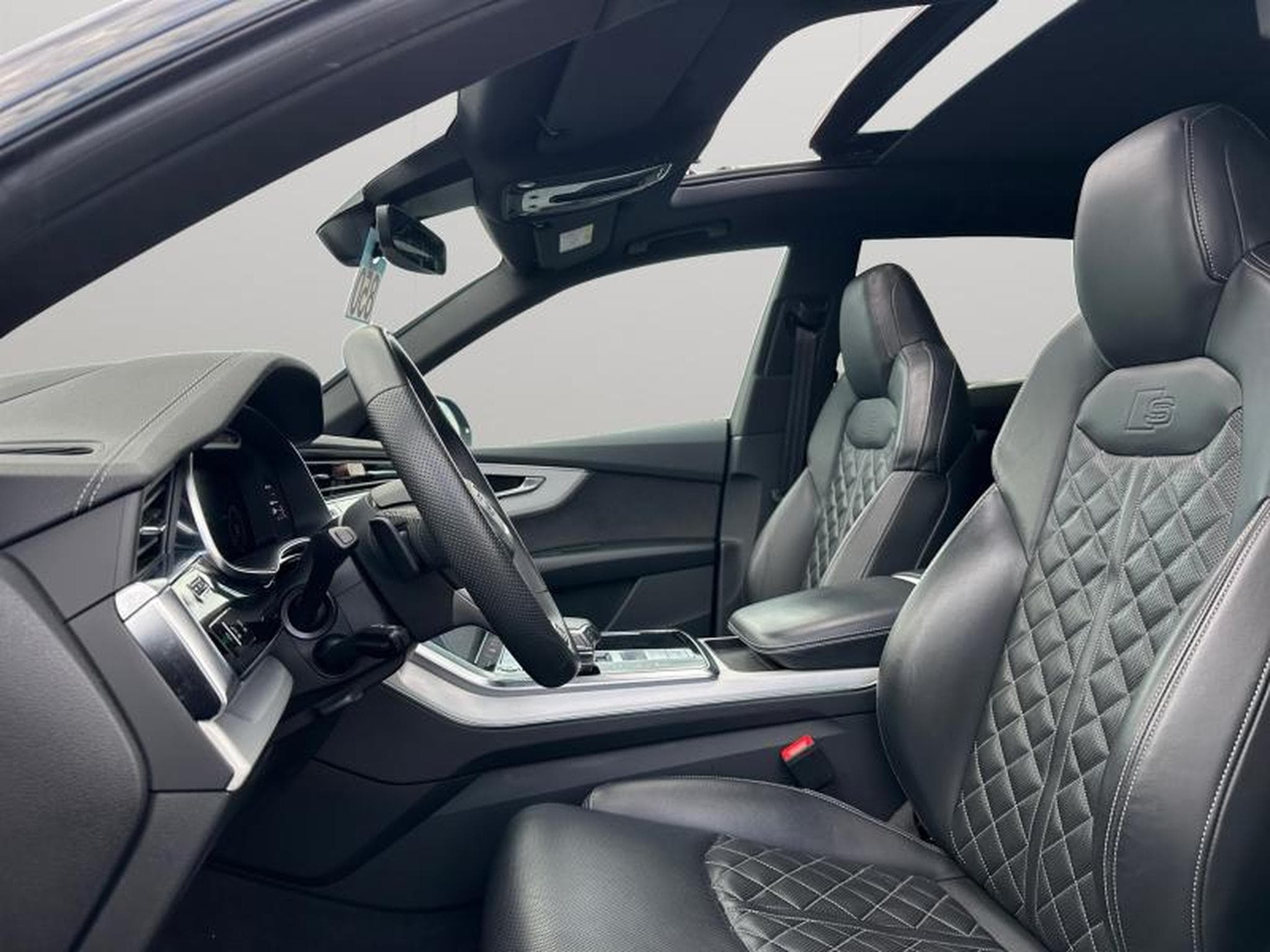 Audi Q8 50 TDI / Quattro / SLine / Diesel (2023) - Photo 12