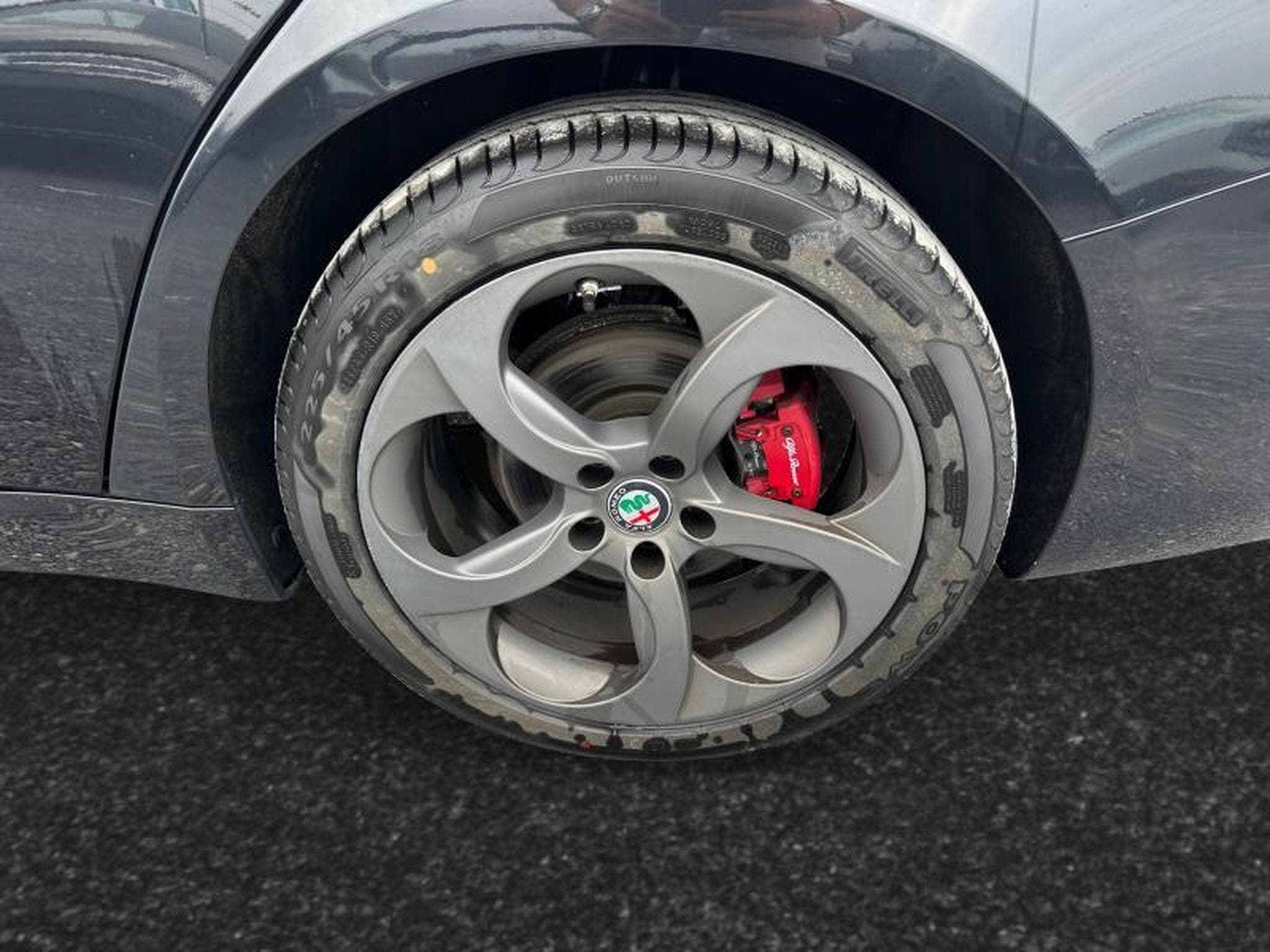 Alfa-Romeo Giulia Super / Essence (2021) - Photo 10