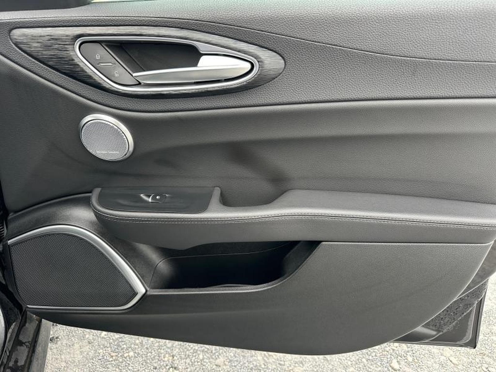 Alfa-Romeo Giulia Super / Essence (2021) - Photo 16