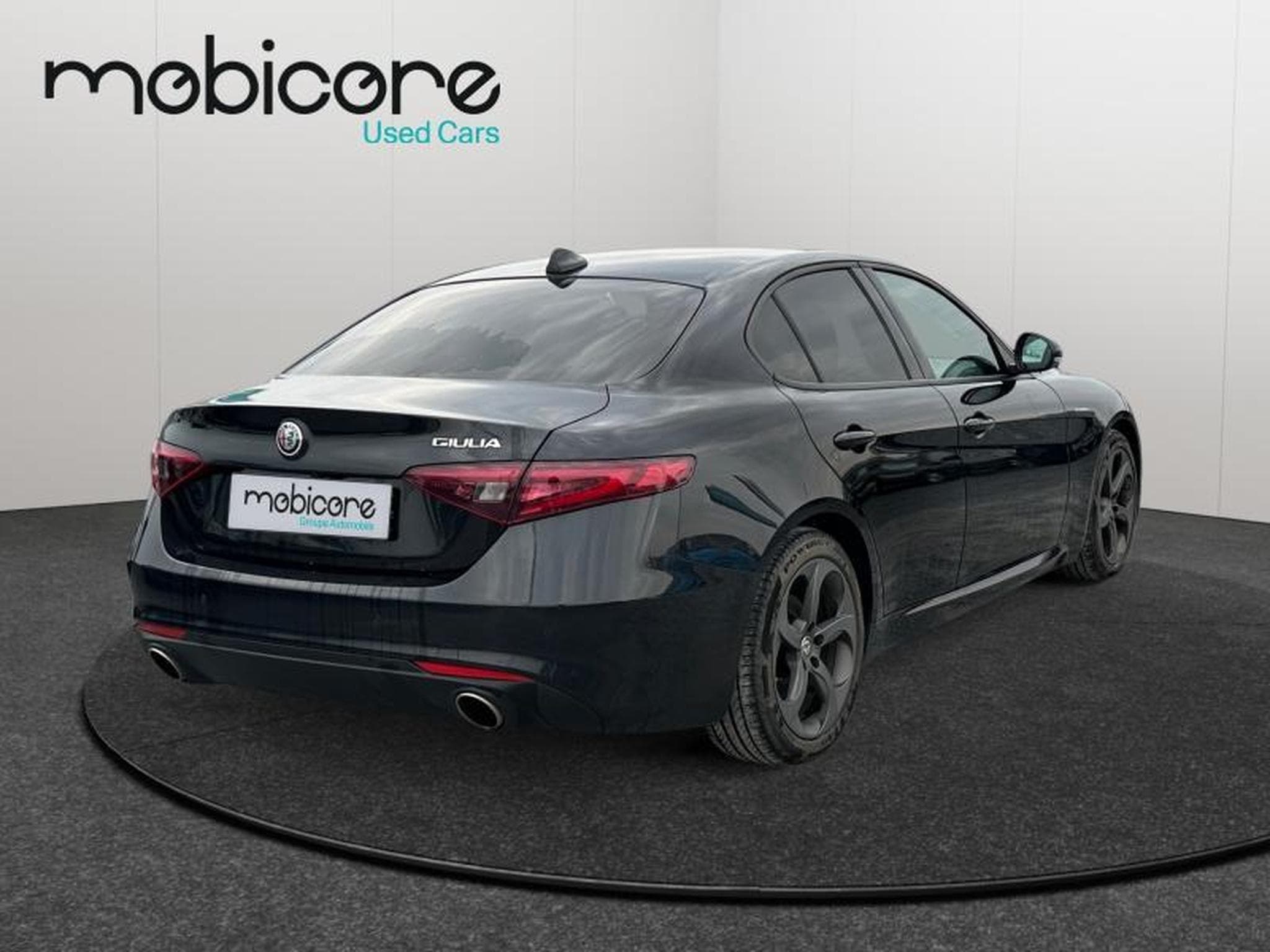 Alfa-Romeo Giulia Super / Essence (2021) - Photo 5