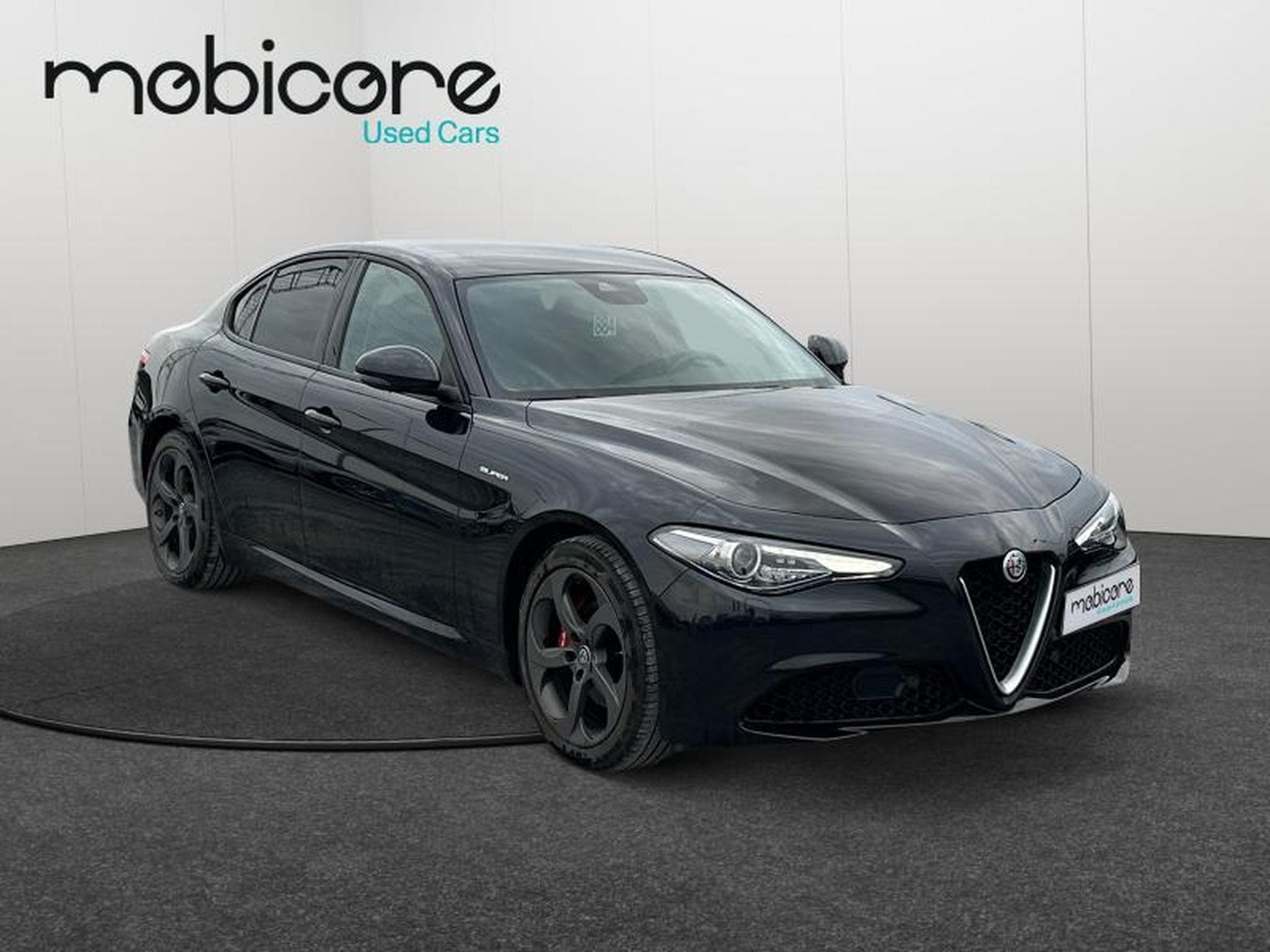 Alfa-Romeo Giulia Super / Essence (2021) - Photo 7