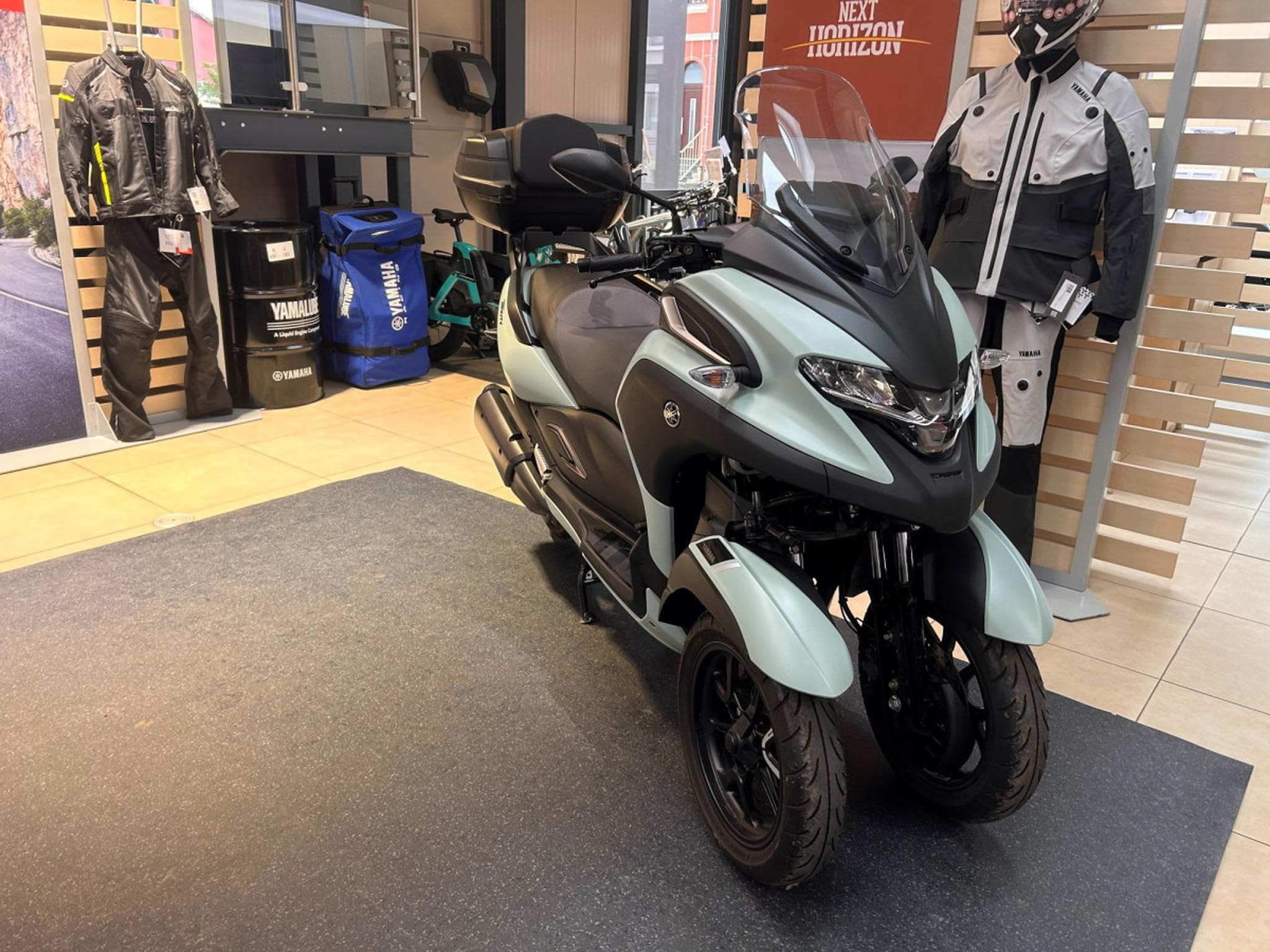 Yamaha TriCity (2024) - Foto 2