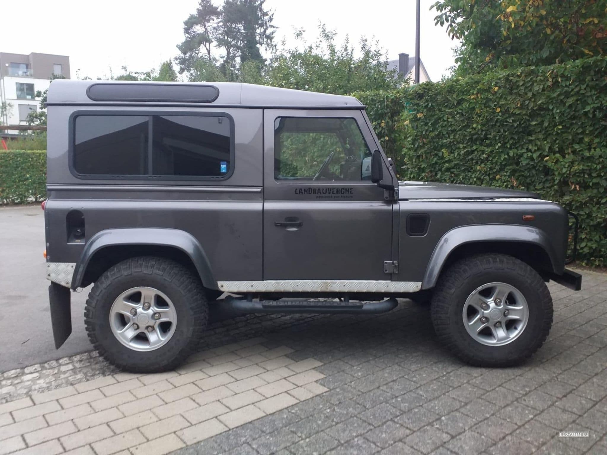Land-Rover Defender (2005) - Photo 1