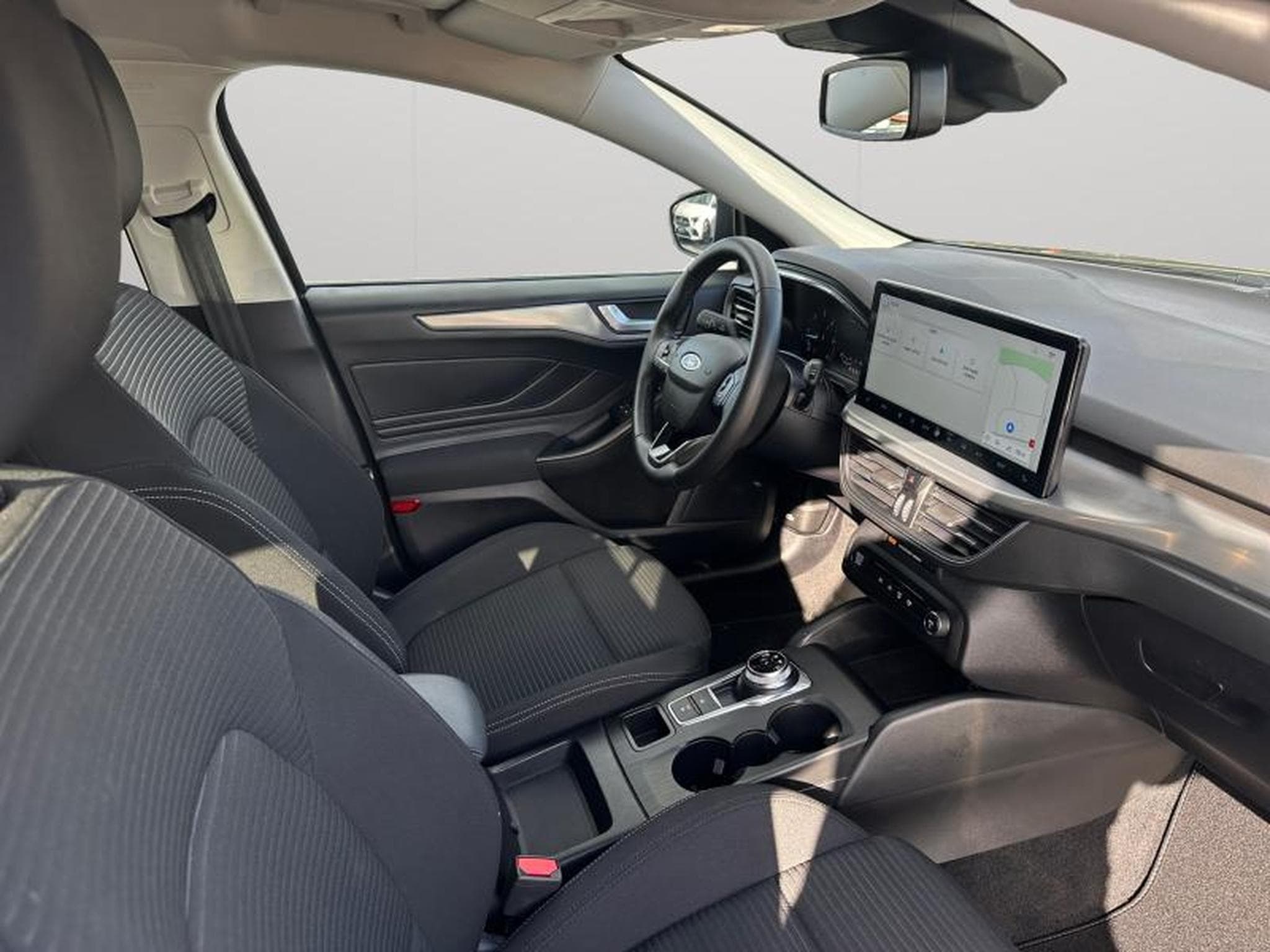 Ford Focus Titanium / Auto (2024) - Photo 10