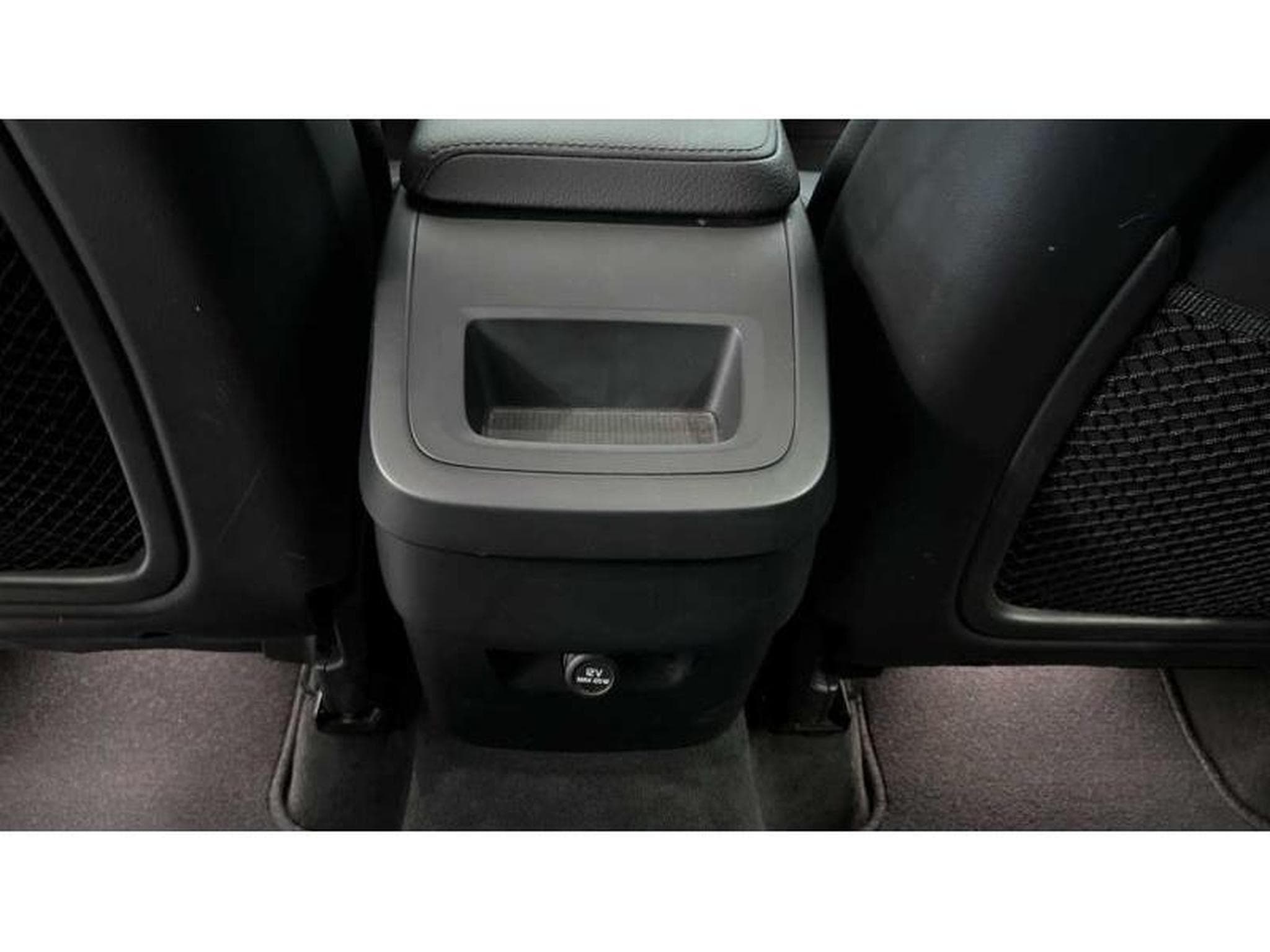 Volvo XC60 Inscription (2018) - Foto 20