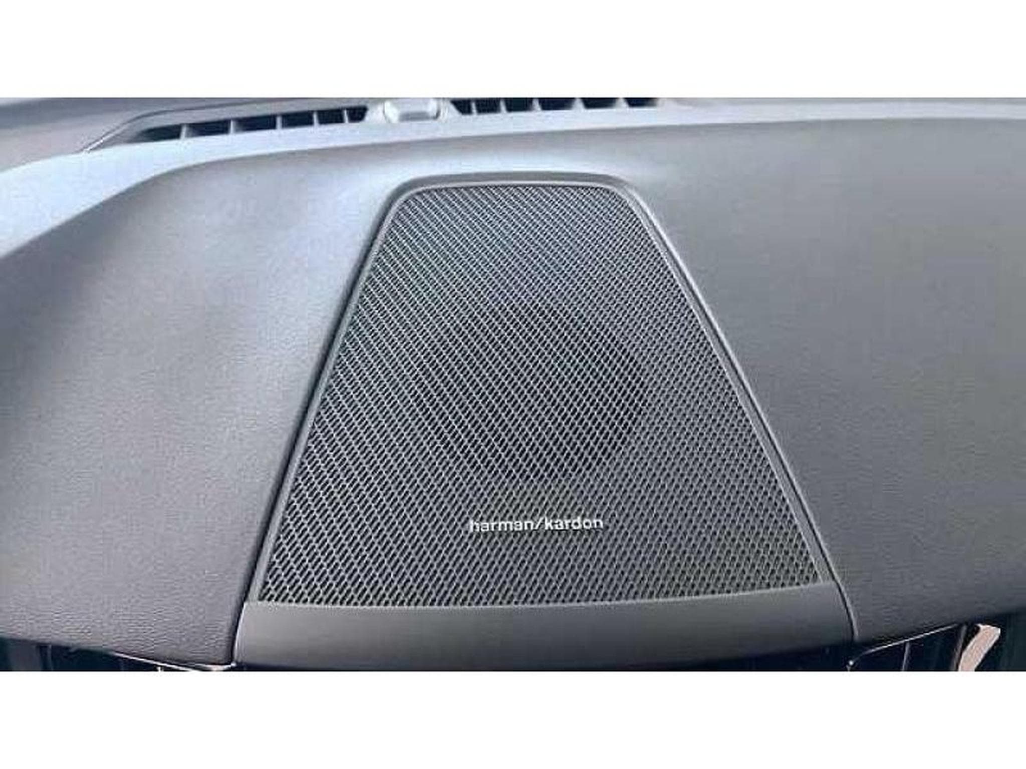 Volvo XC60 R-Design (2020) - Foto 12