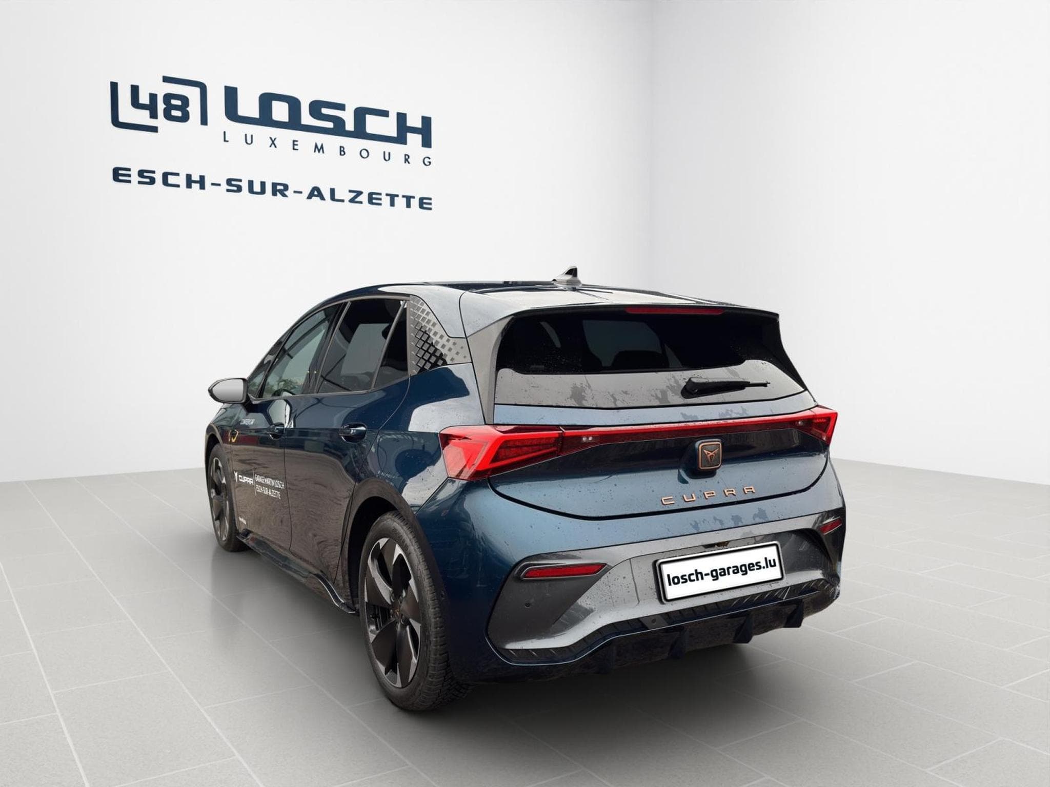 Cupra Born eBoost - All Seasons Tires (2025) - Photo 6