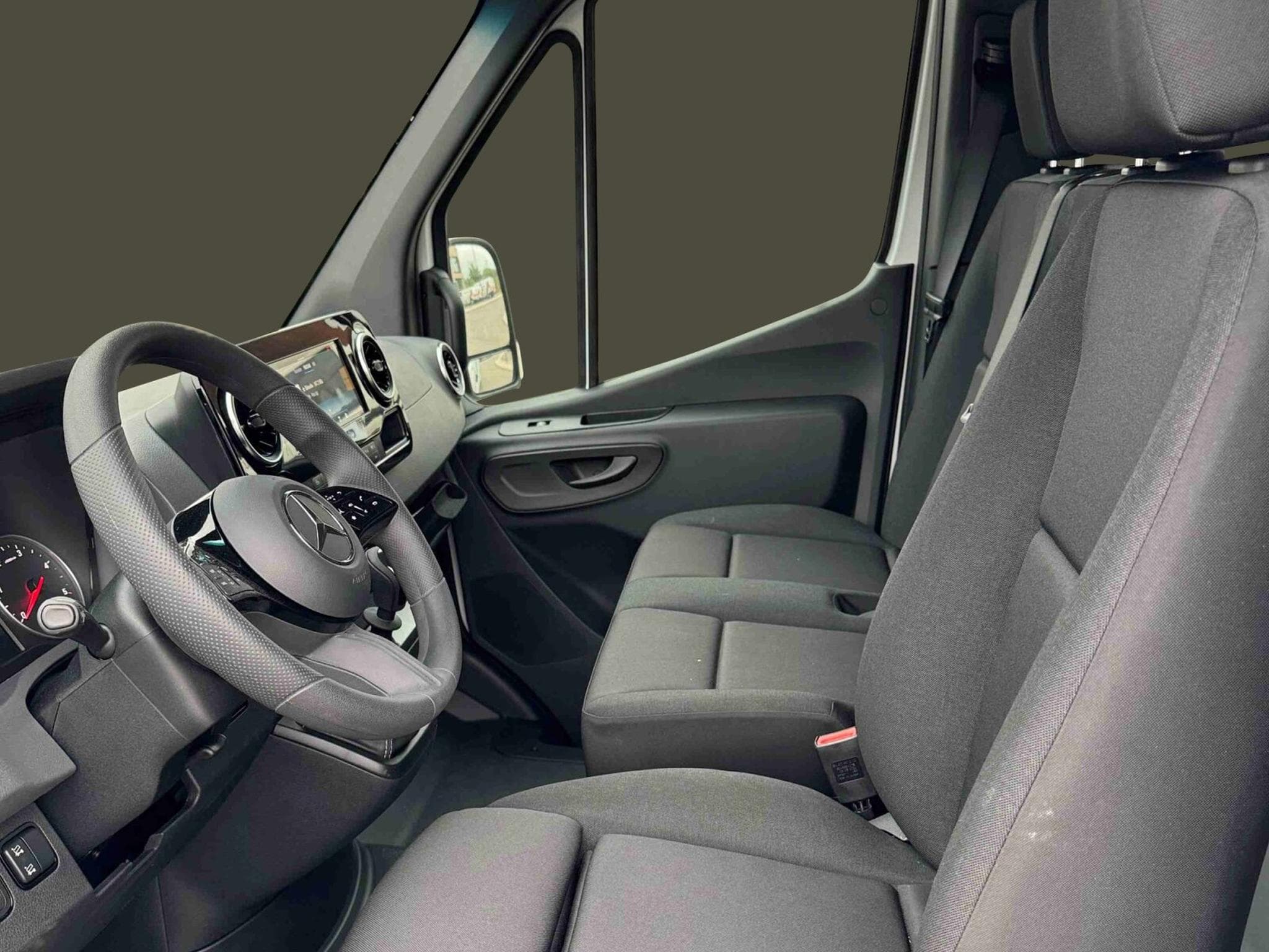 Mercedes Sprinter 317 CDI Kipper (2024) - Photo 9