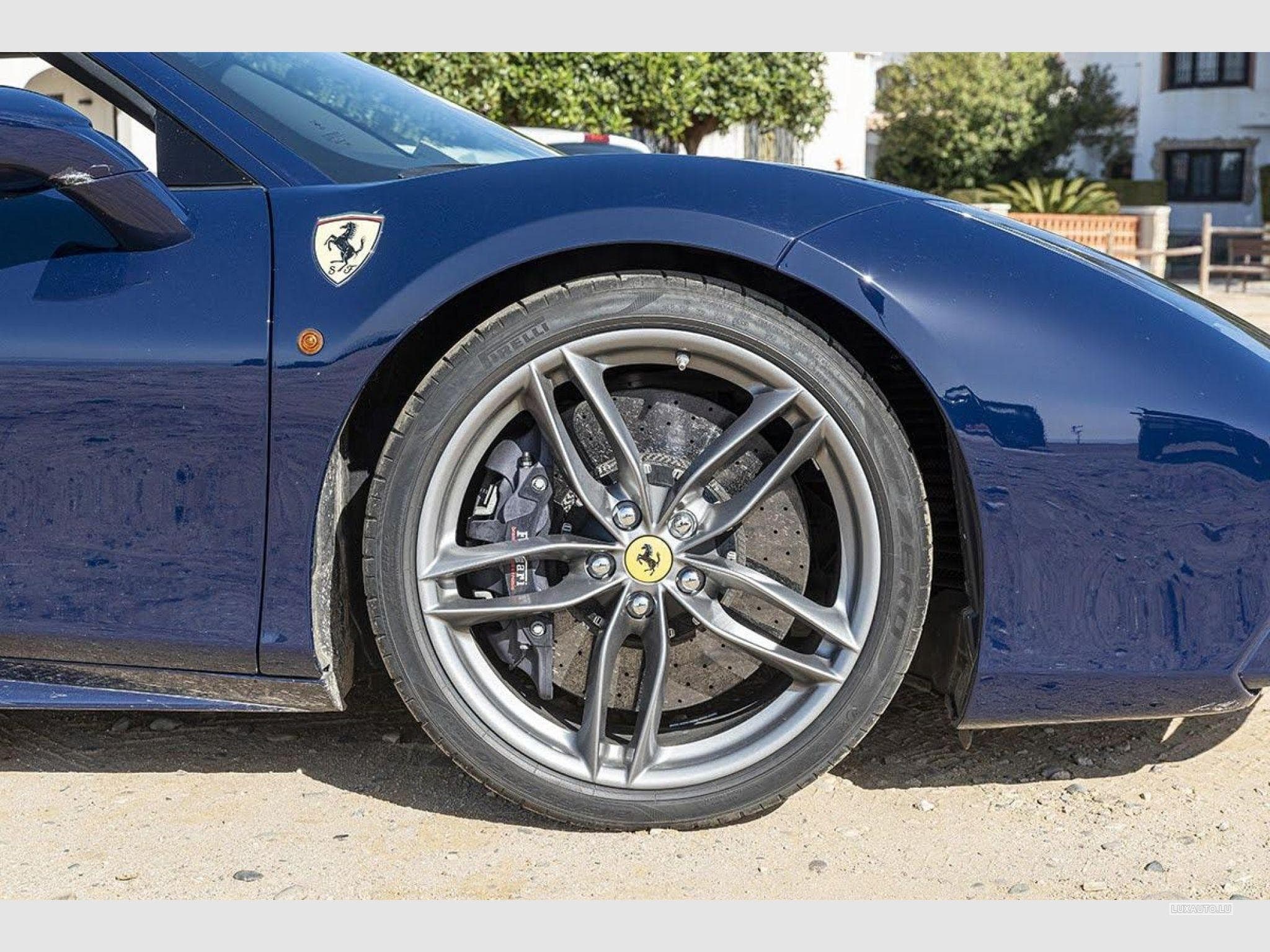 Ferrari 488 GTB (2018) - Foto 2