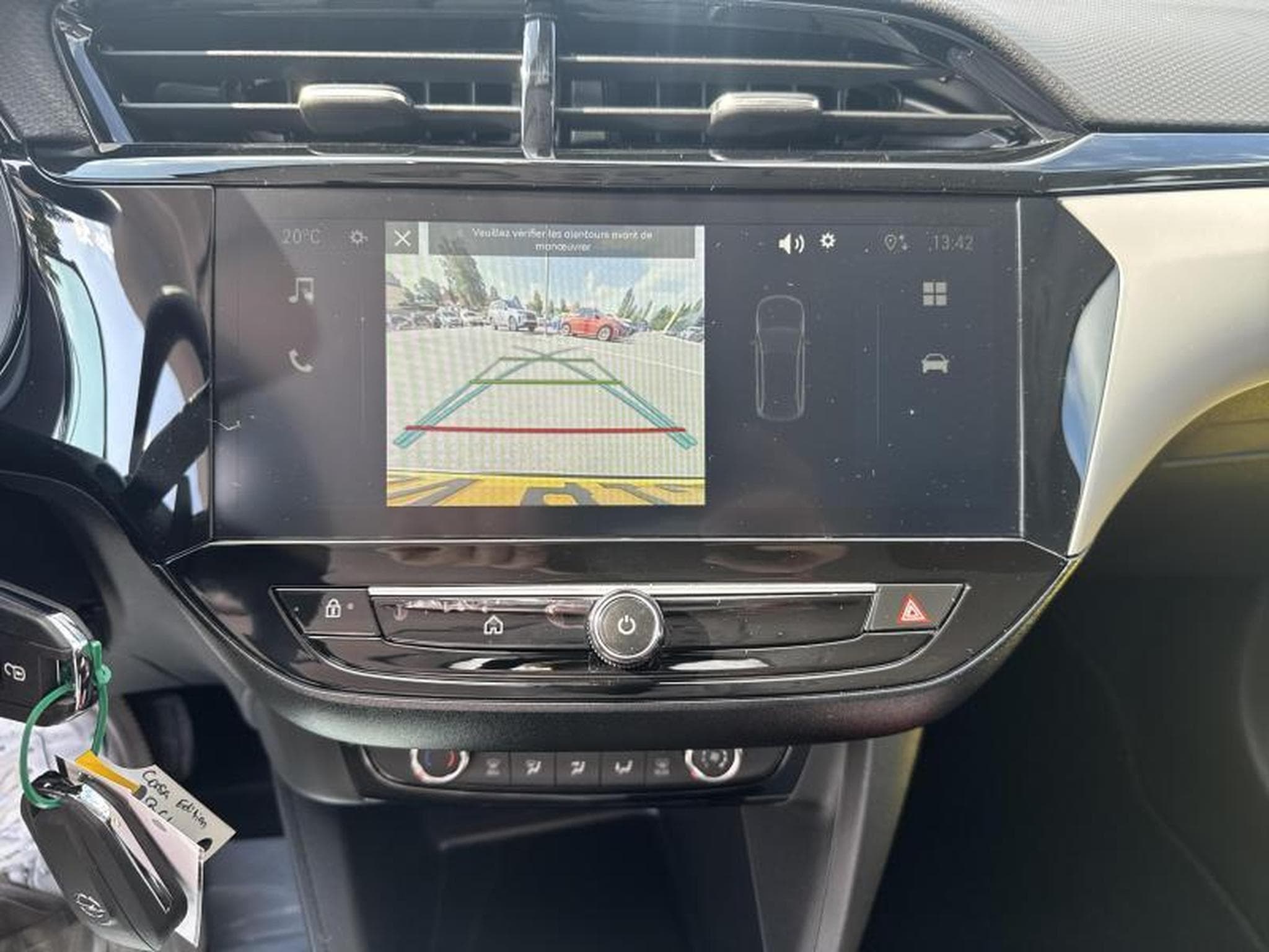 Opel Corsa F Edition (2025) - Foto 17