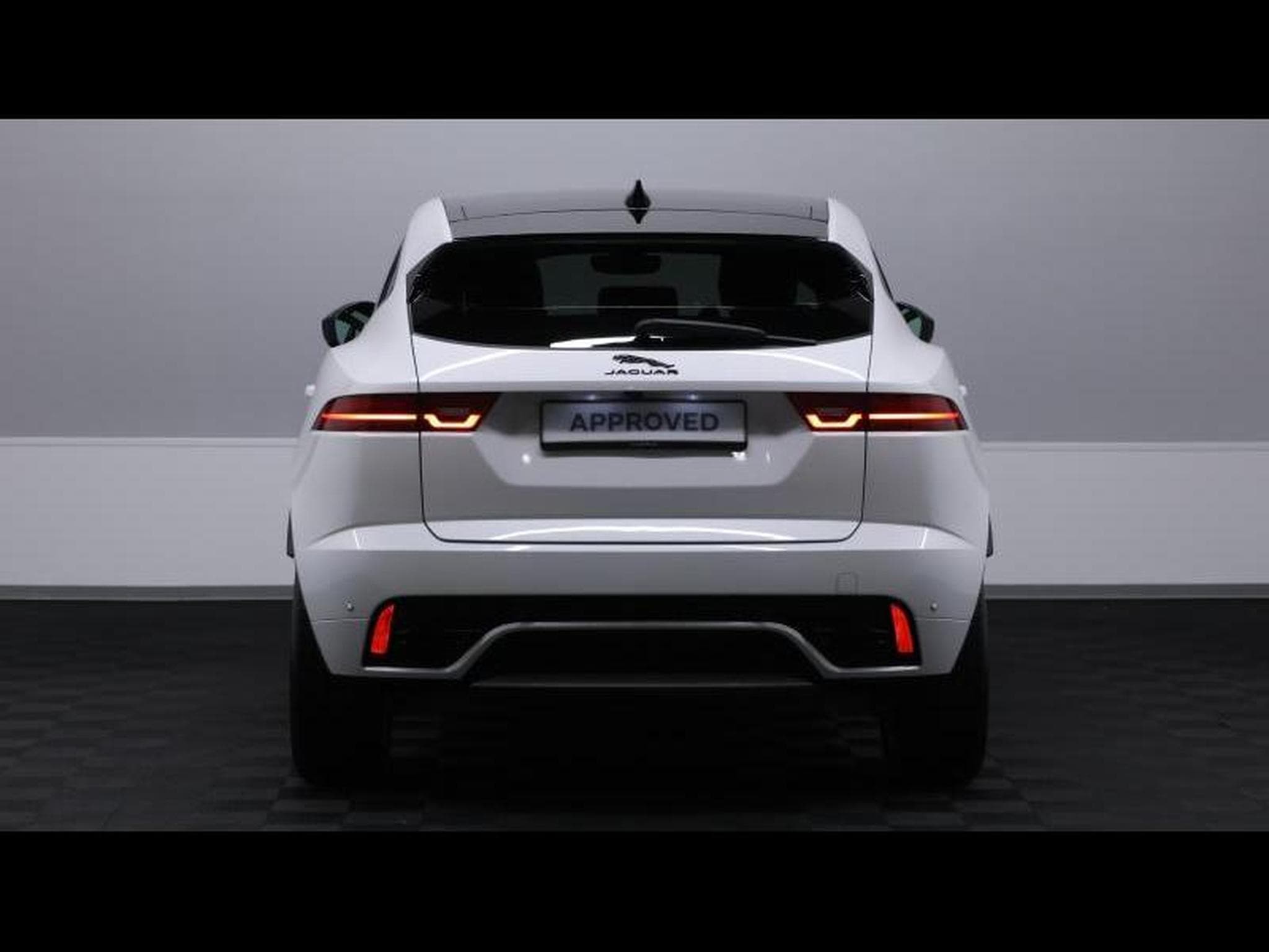 Jaguar E-Pace D165 R-Dynamic S AWD Auto (2024) - Photo 5