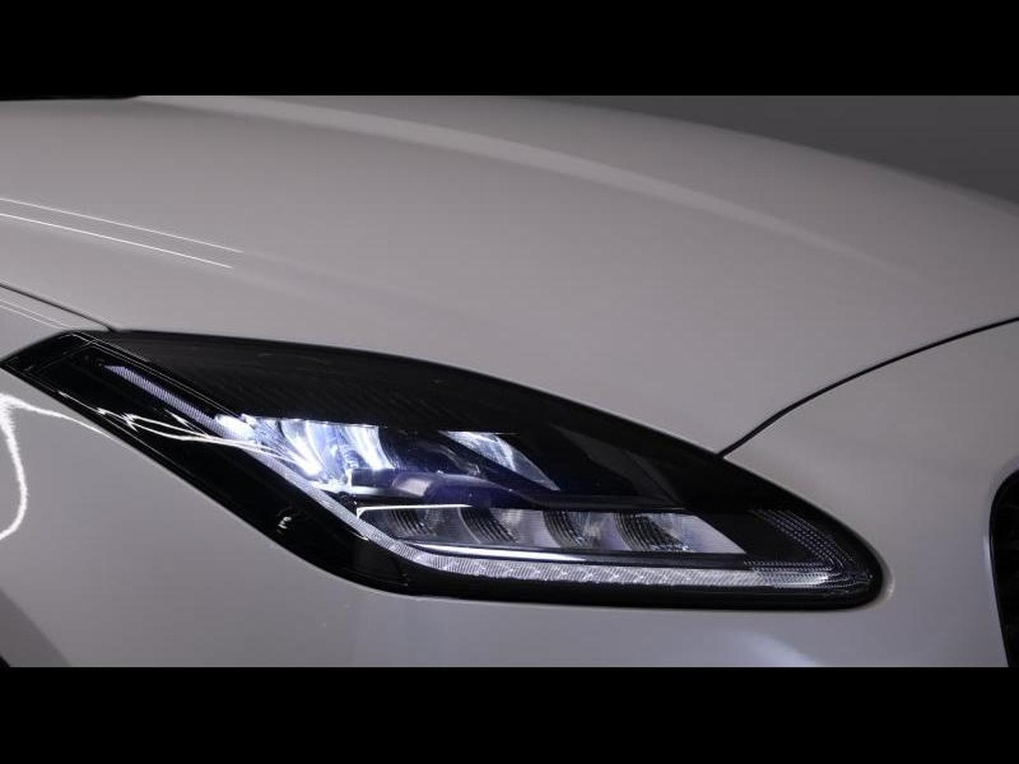 Jaguar E-Pace D165 R-Dynamic S AWD Auto (2024) - Photo 6