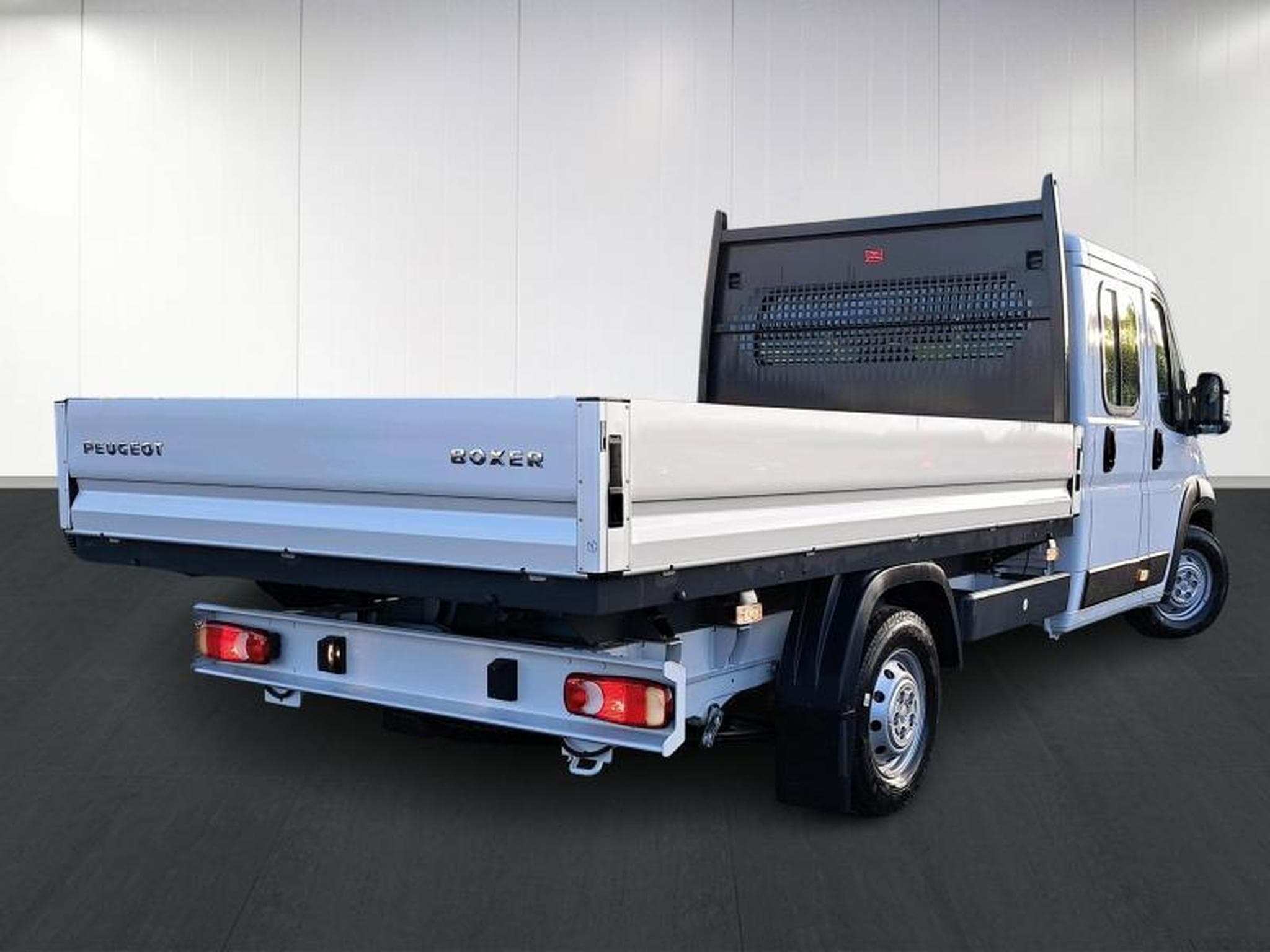 Peugeot Boxer Plateau DC 435 L4 (2024) - Photo 4