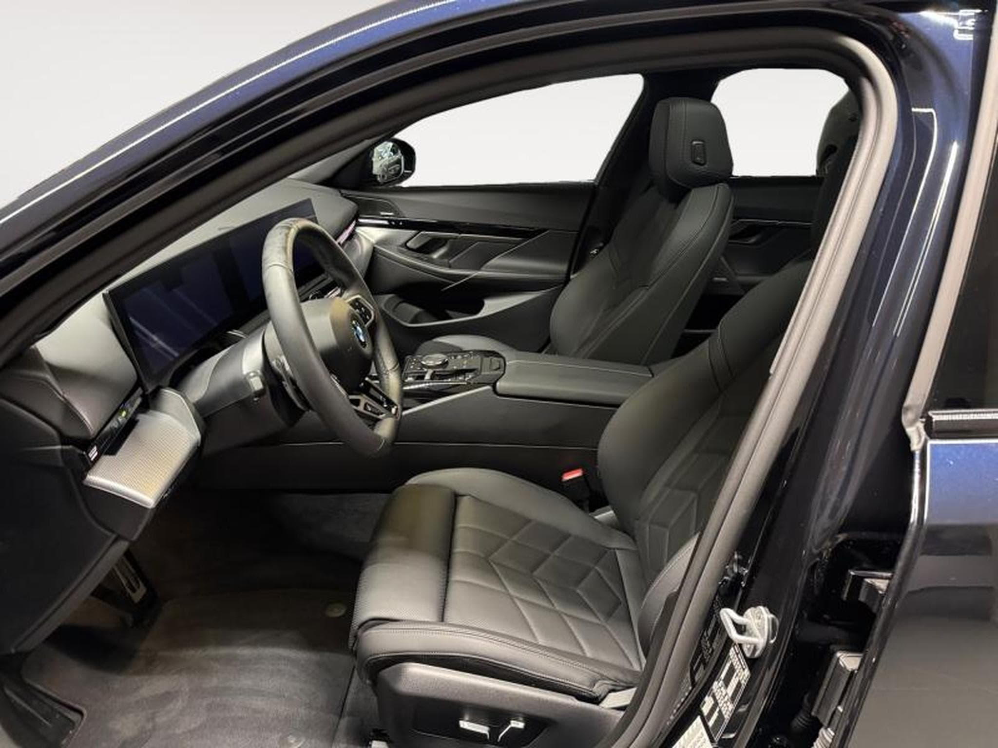 BMW 520 Touring (2025) - Photo 5