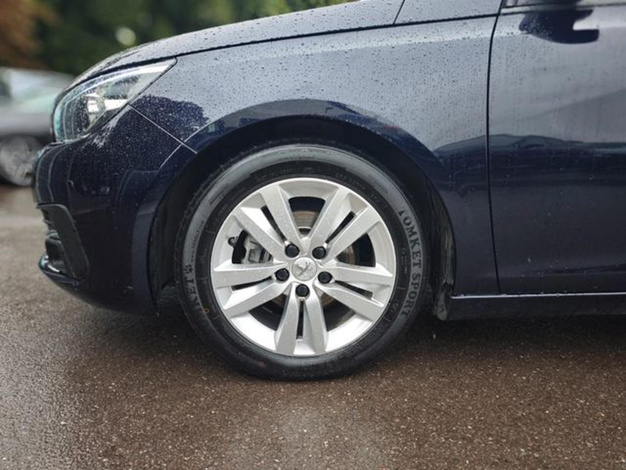 Peugeot 308 308*PANORAMA* NAVI*PDC*FACELIFT*KLIMAAUTOMATIK* (2018) - Foto 12