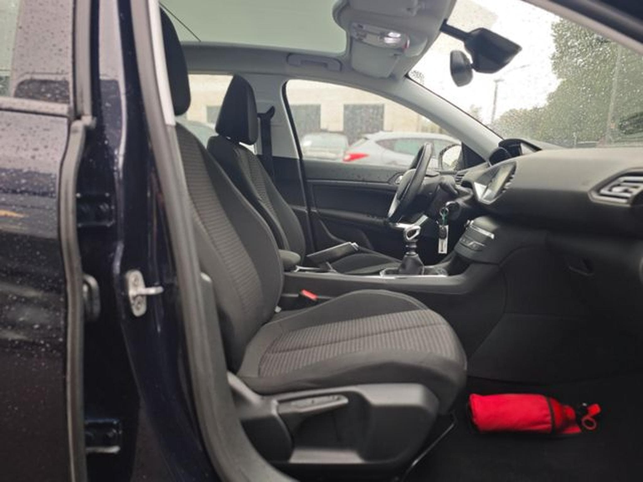 Peugeot 308 308*PANORAMA* NAVI*PDC*FACELIFT*KLIMAAUTOMATIK* (2018) - Foto 15