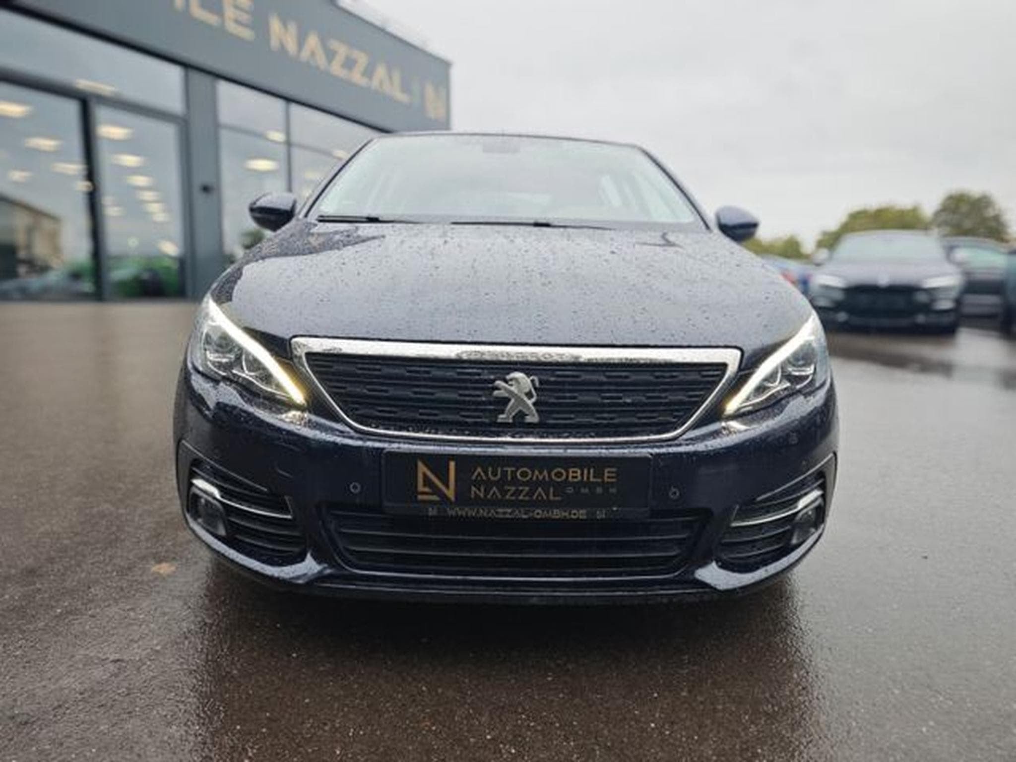 Peugeot 308 308*PANORAMA* NAVI*PDC*FACELIFT*KLIMAAUTOMATIK* (2018) - Foto 3
