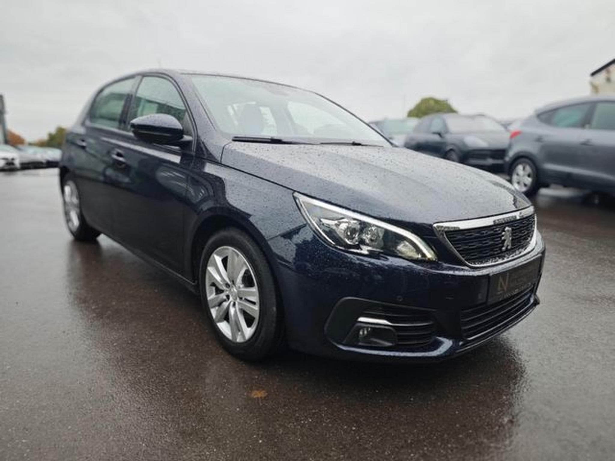 Peugeot 308 308*PANORAMA* NAVI*PDC*FACELIFT*KLIMAAUTOMATIK* (2018) - Foto 4