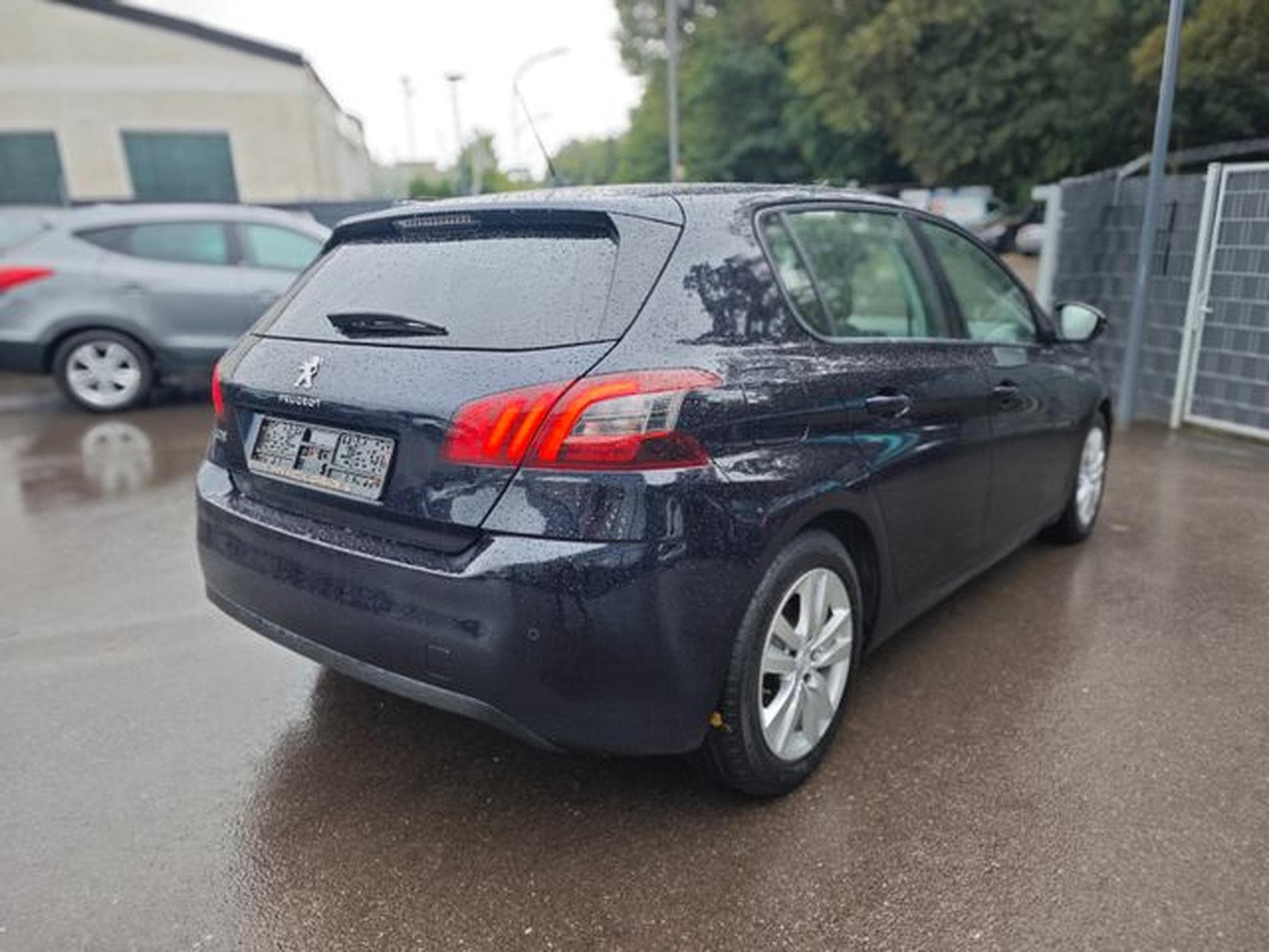 Peugeot 308 308*PANORAMA* NAVI*PDC*FACELIFT*KLIMAAUTOMATIK* (2018) - Foto 6