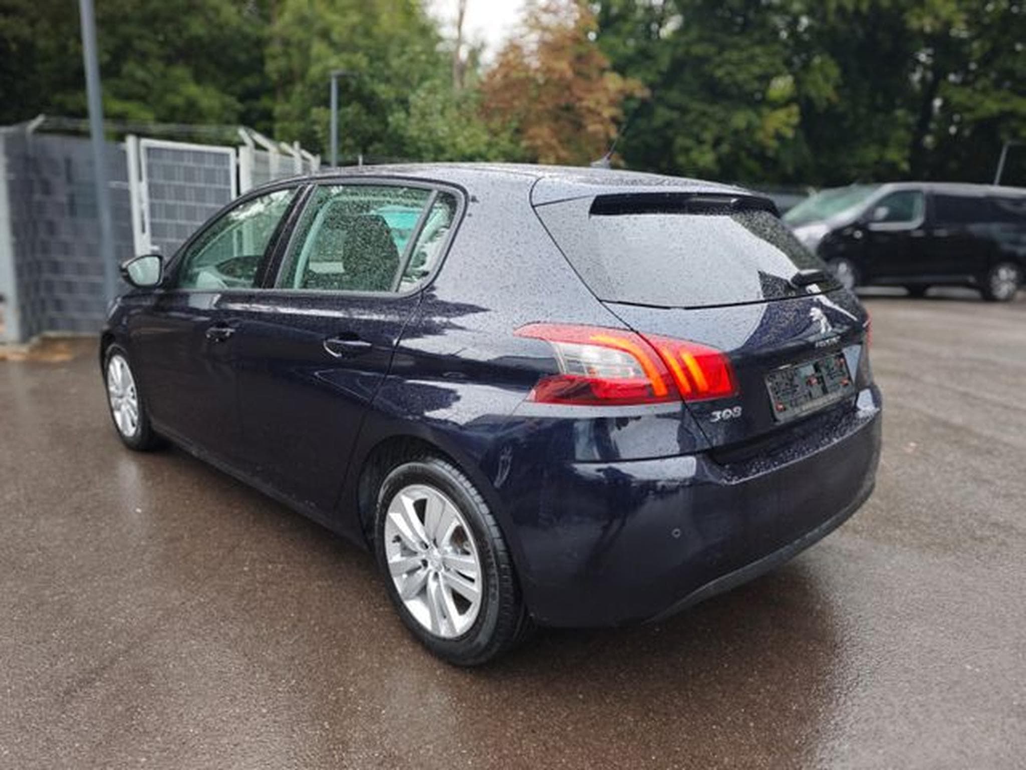 Peugeot 308 308*PANORAMA* NAVI*PDC*FACELIFT*KLIMAAUTOMATIK* (2018) - Foto 8