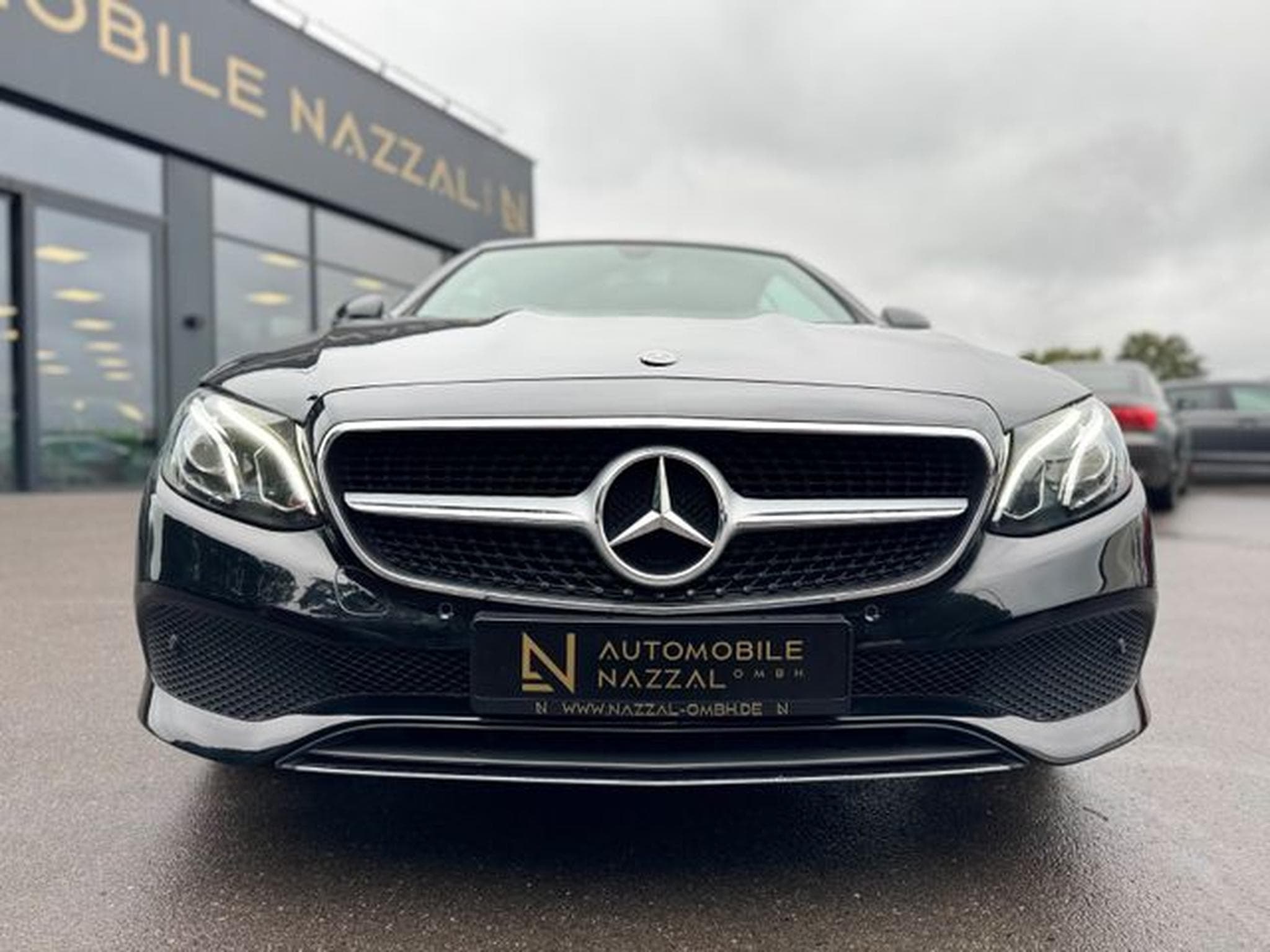 Mercedes E 200 E 200 CABRIO*AMG 20ZOLL*WIDESCREEN* (2019) - Photo 4