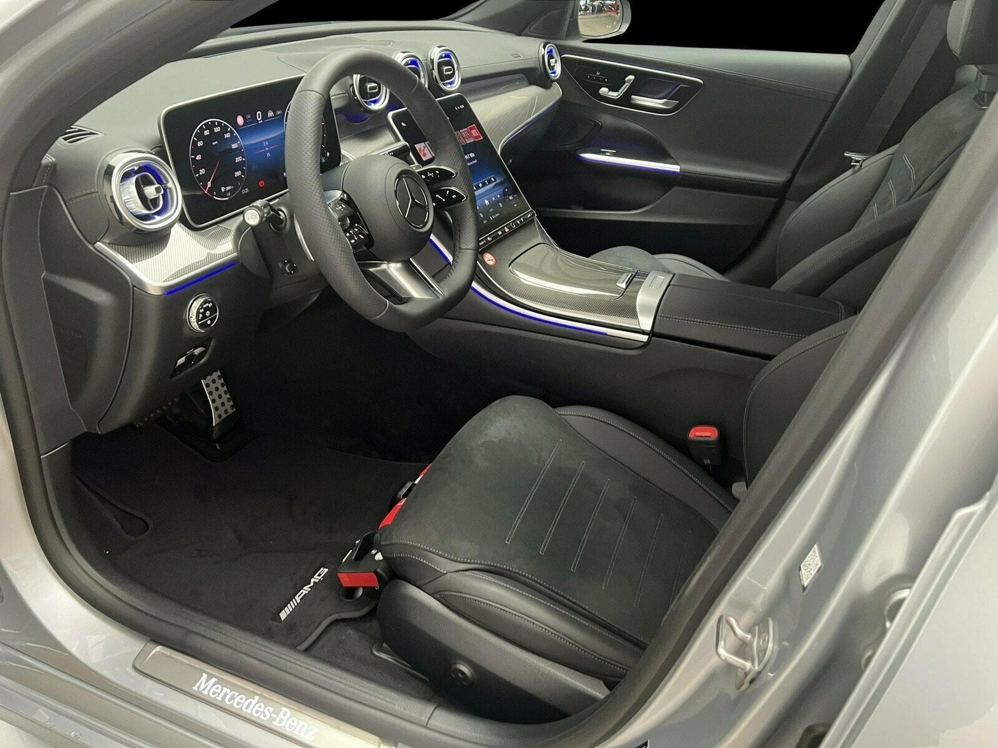 Mercedes C 220 d (2025) - Photo 8